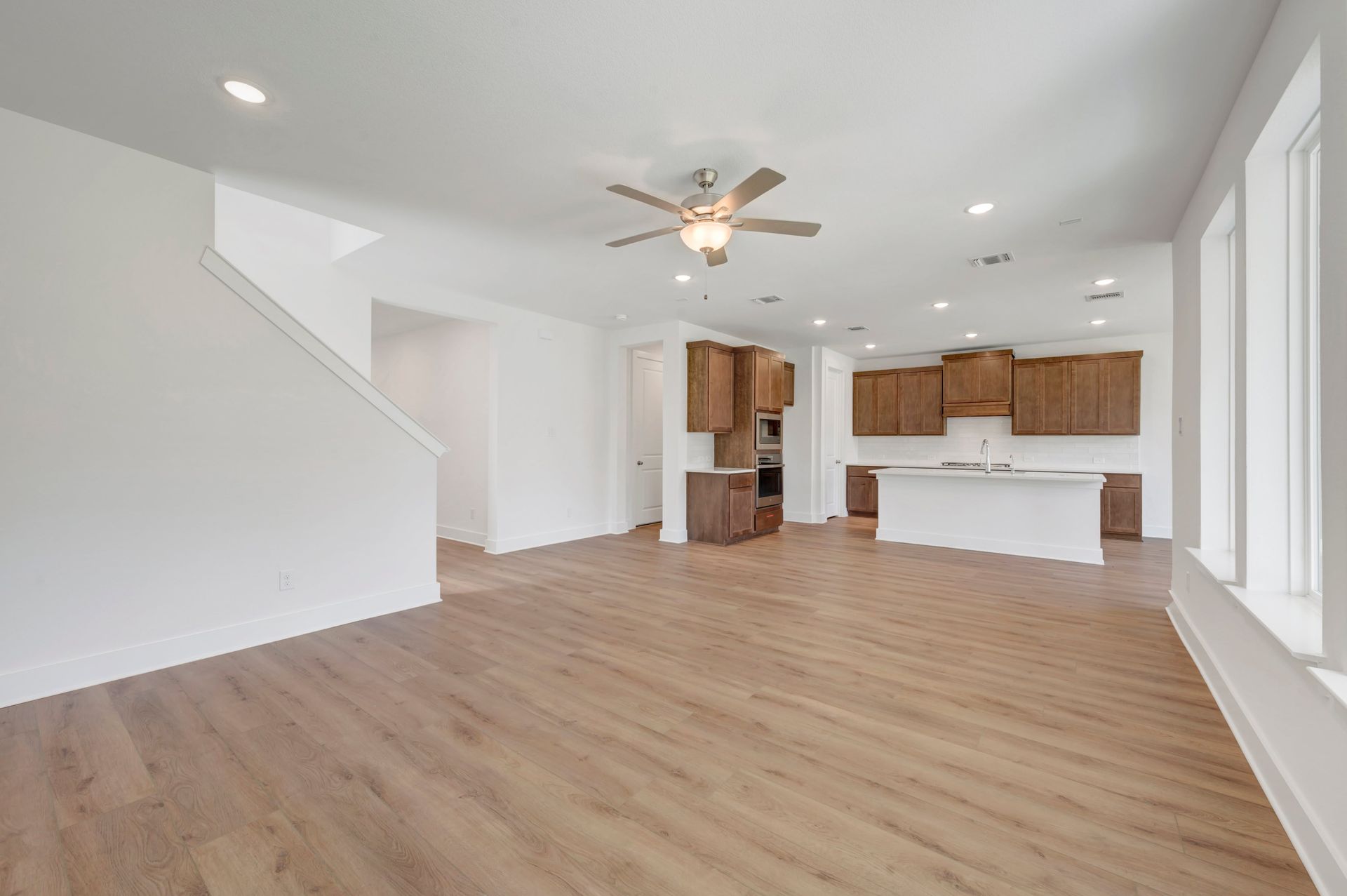11744 Edgewood Drive