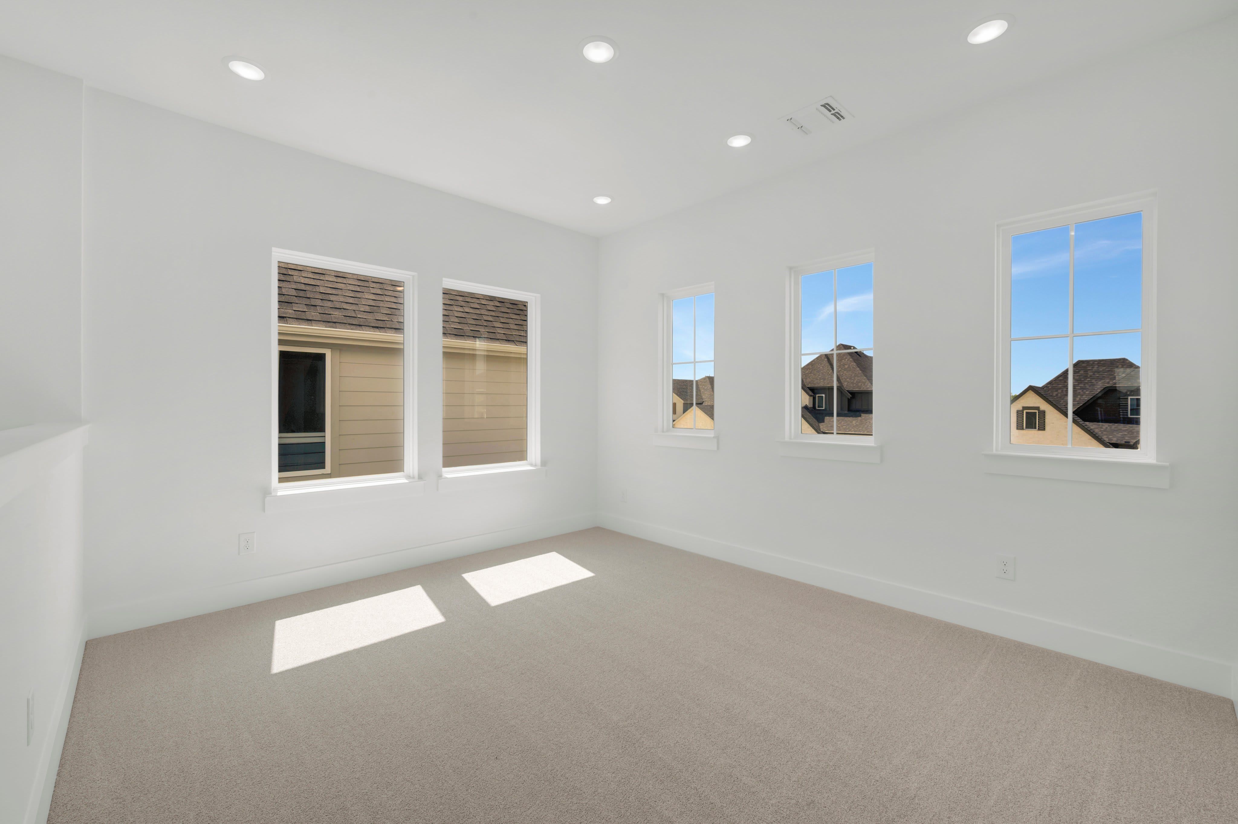 11744 Edgewood Drive
