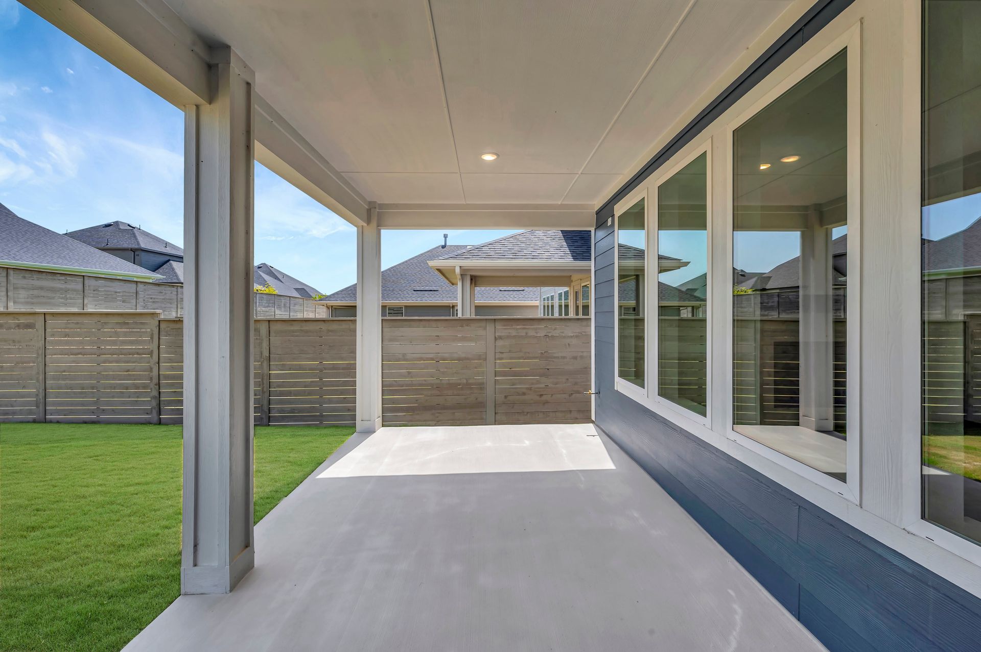 11744 Edgewood Drive