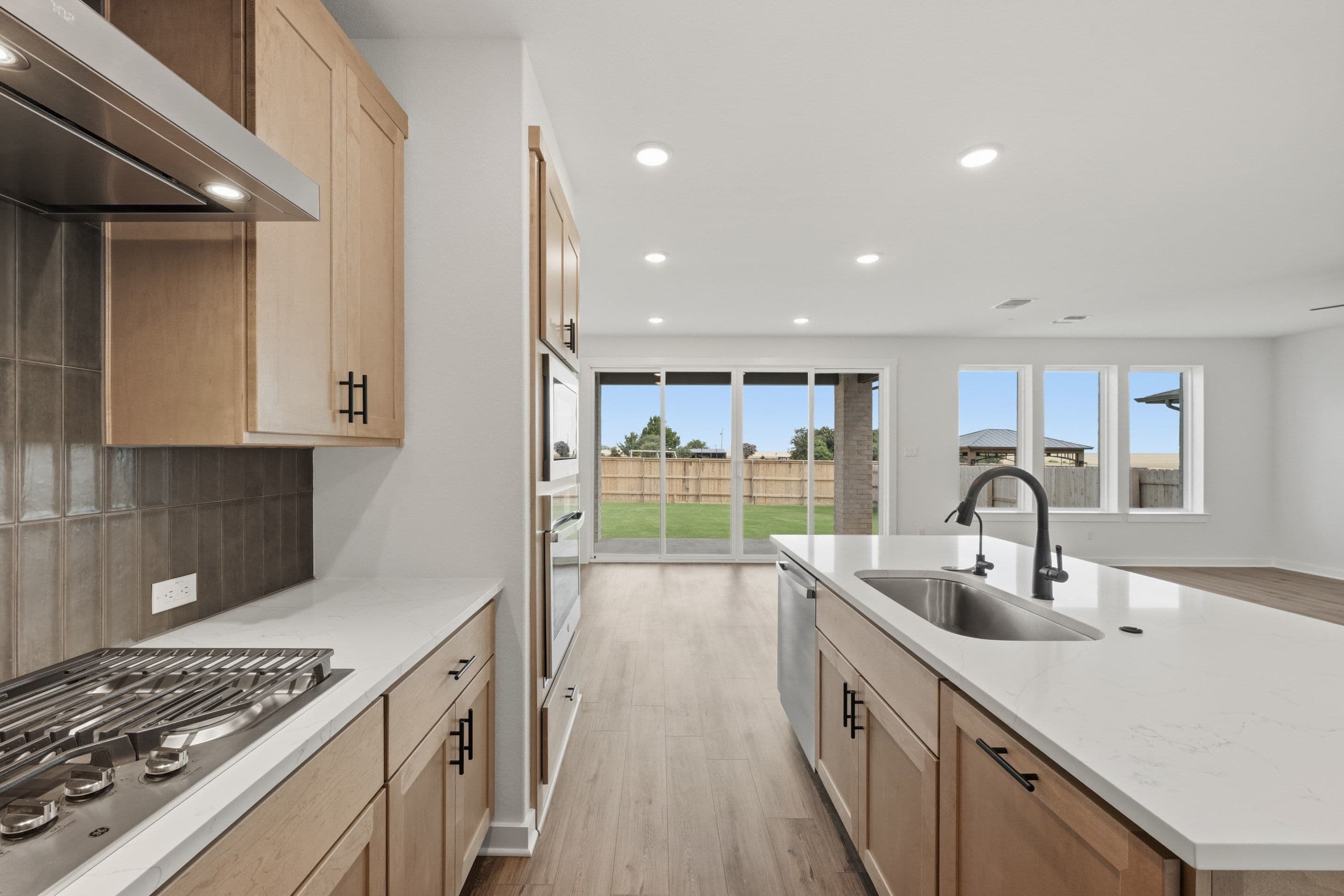 220 Bloomington Loop