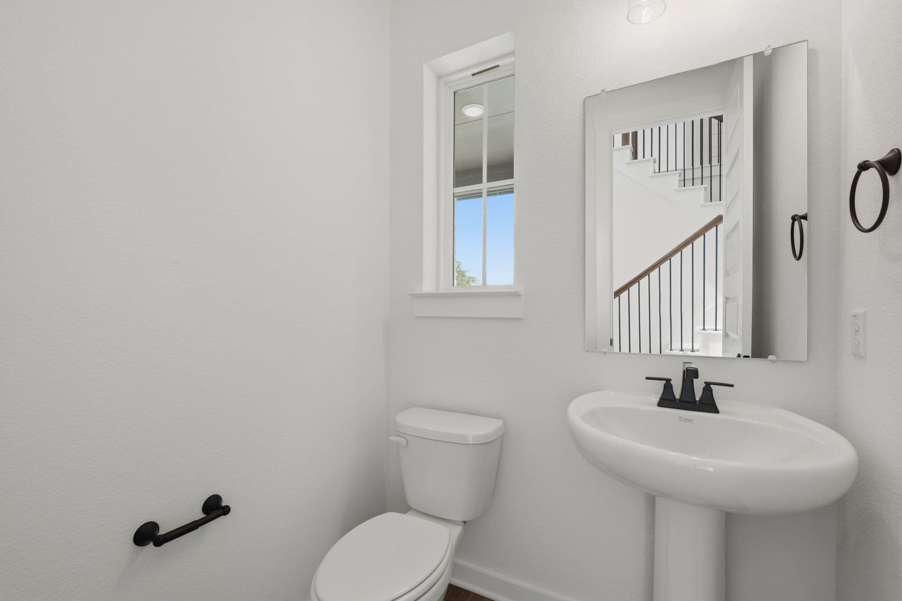 220 Bloomington Loop