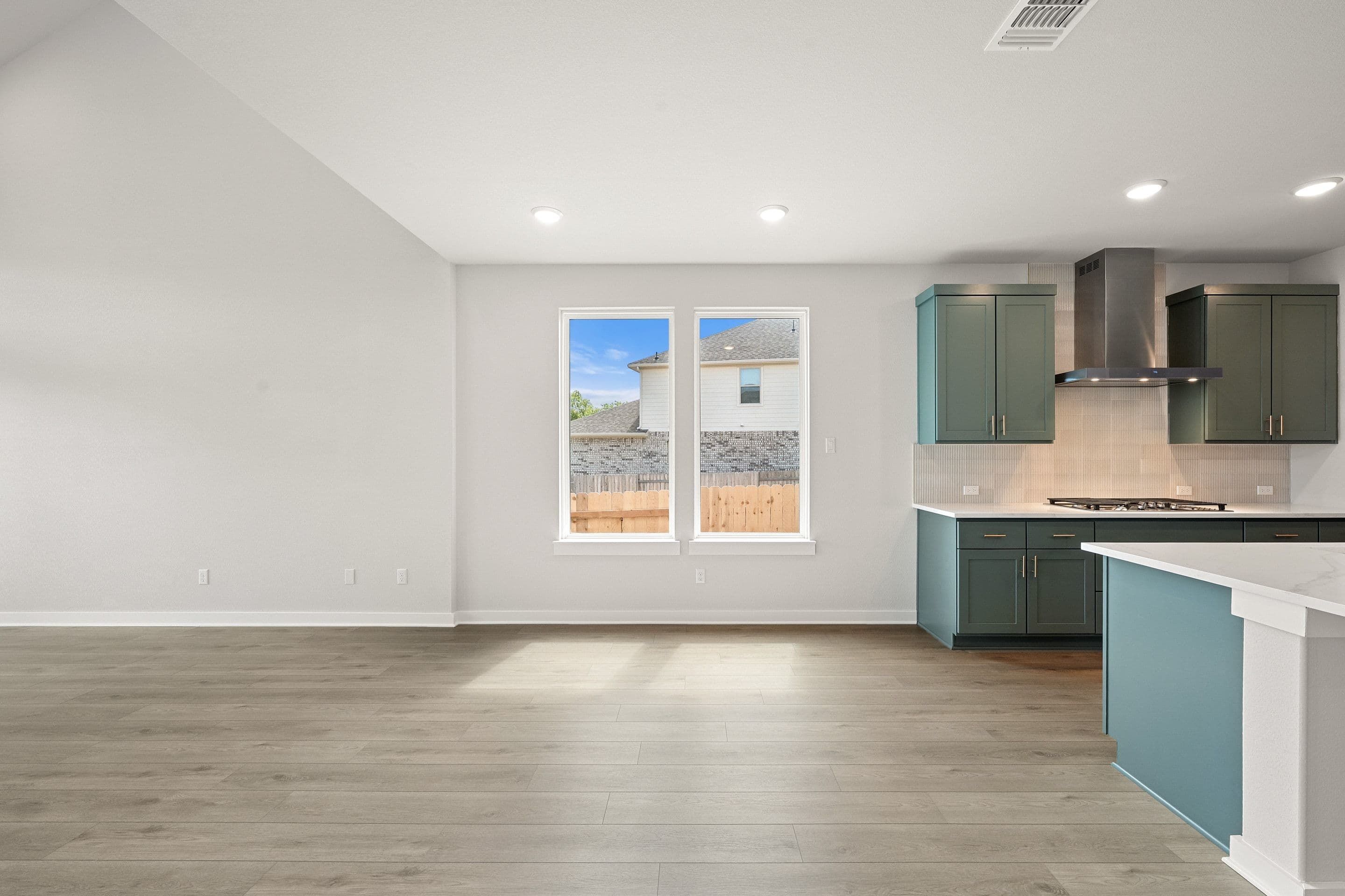 164 Bloomington Loop