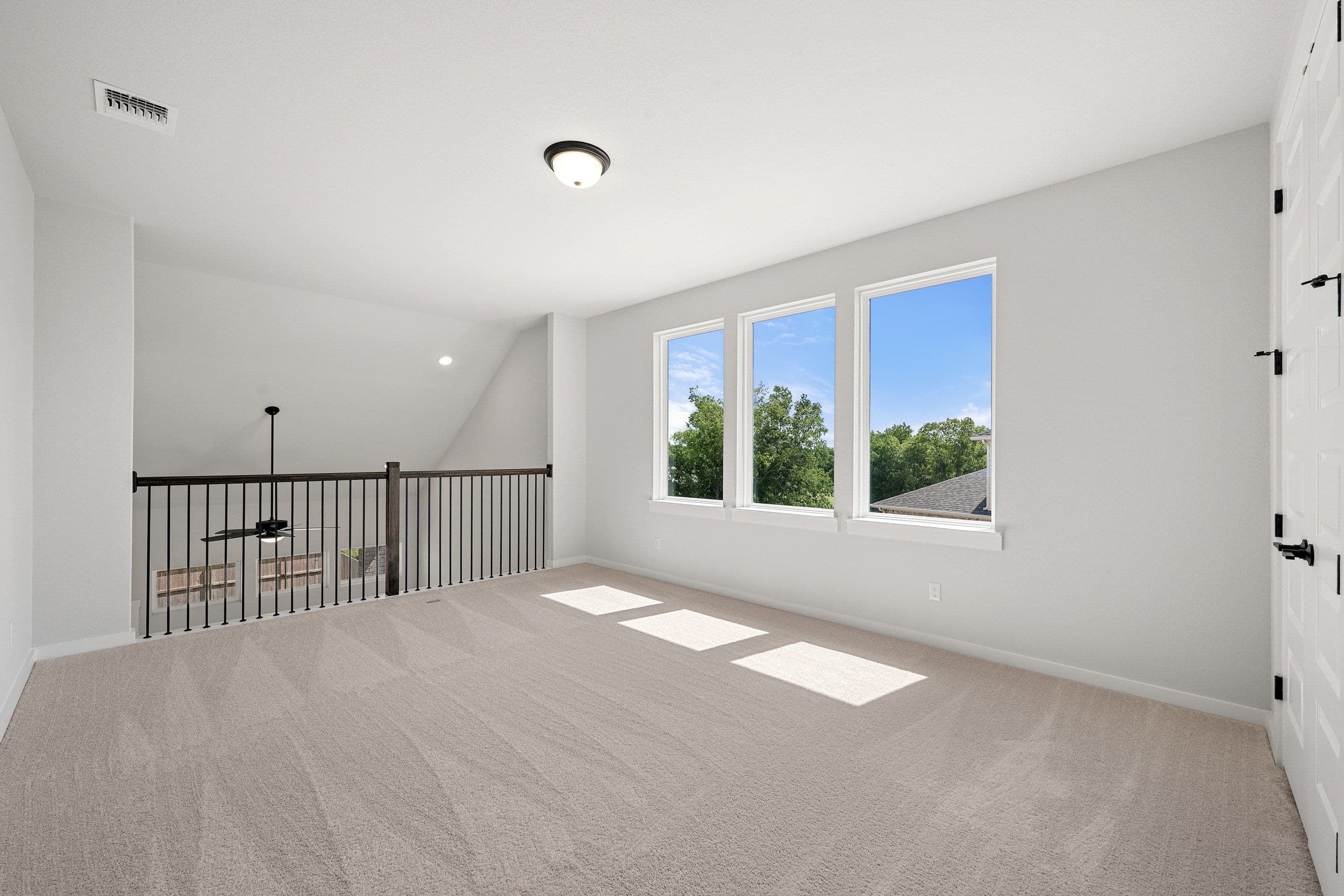 164 Bloomington Loop