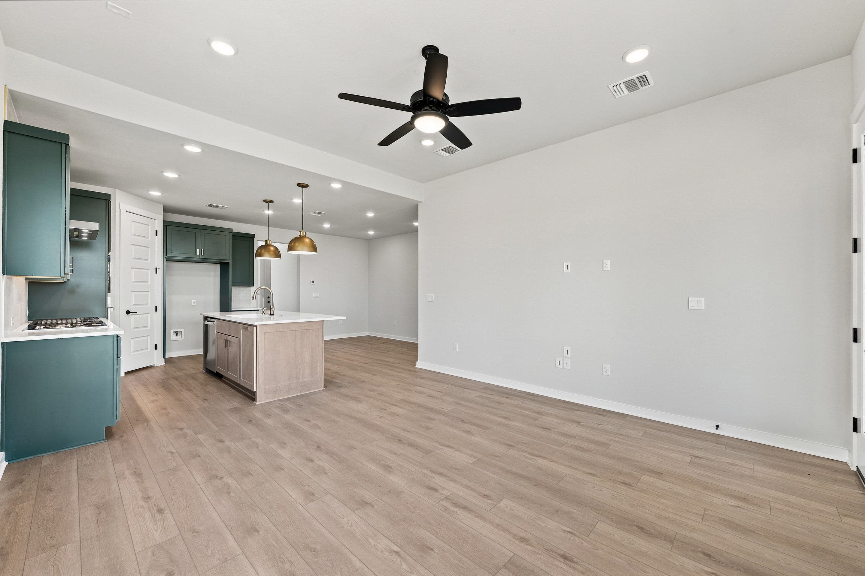 13104 Cerulean Spring Dr