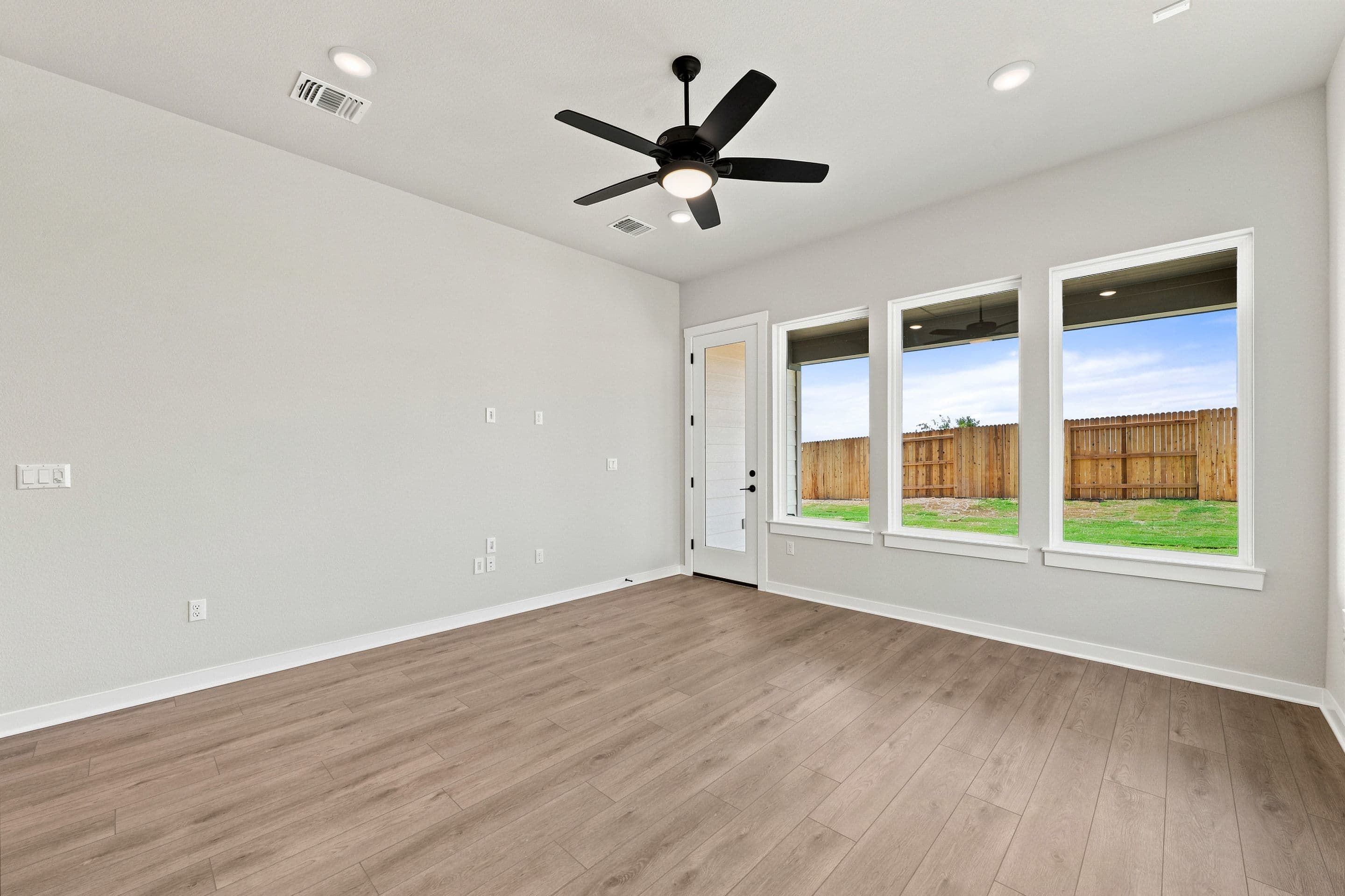 13104 Cerulean Spring Dr