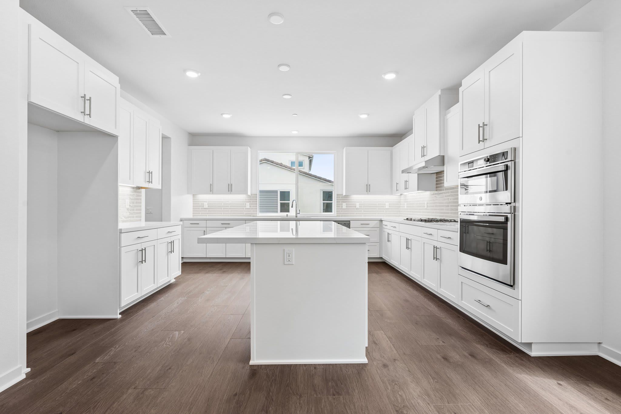 26998 Echo Mountain Way | HS 50