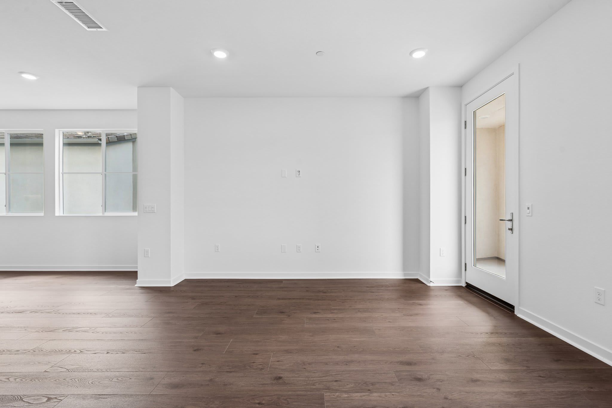 26998 Echo Mountain Way | HS 50