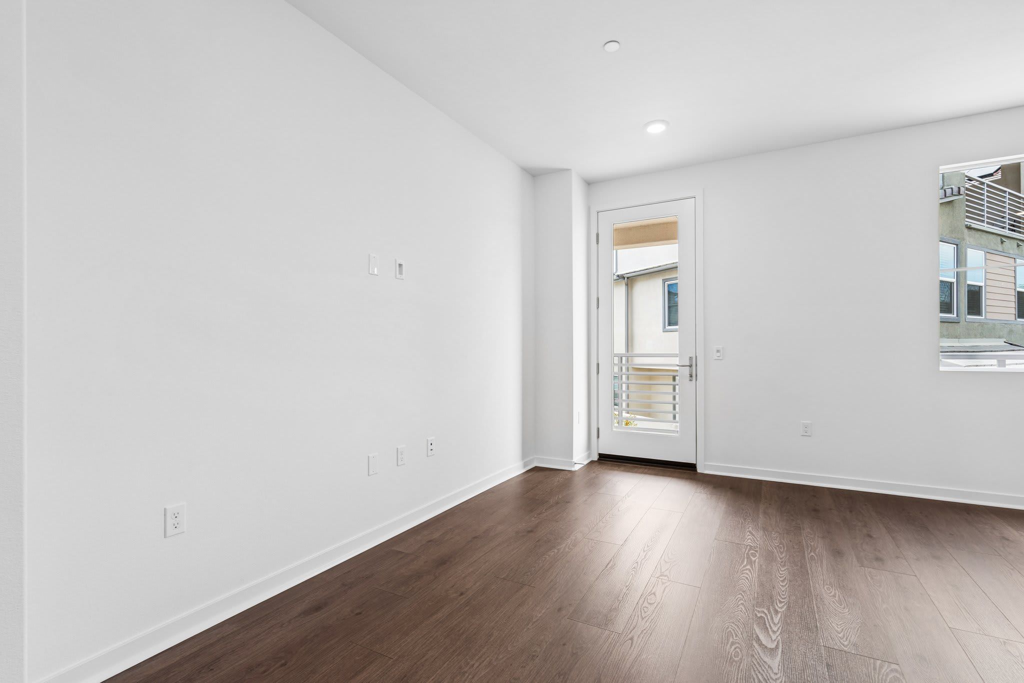26998 Echo Mountain Way | HS 50