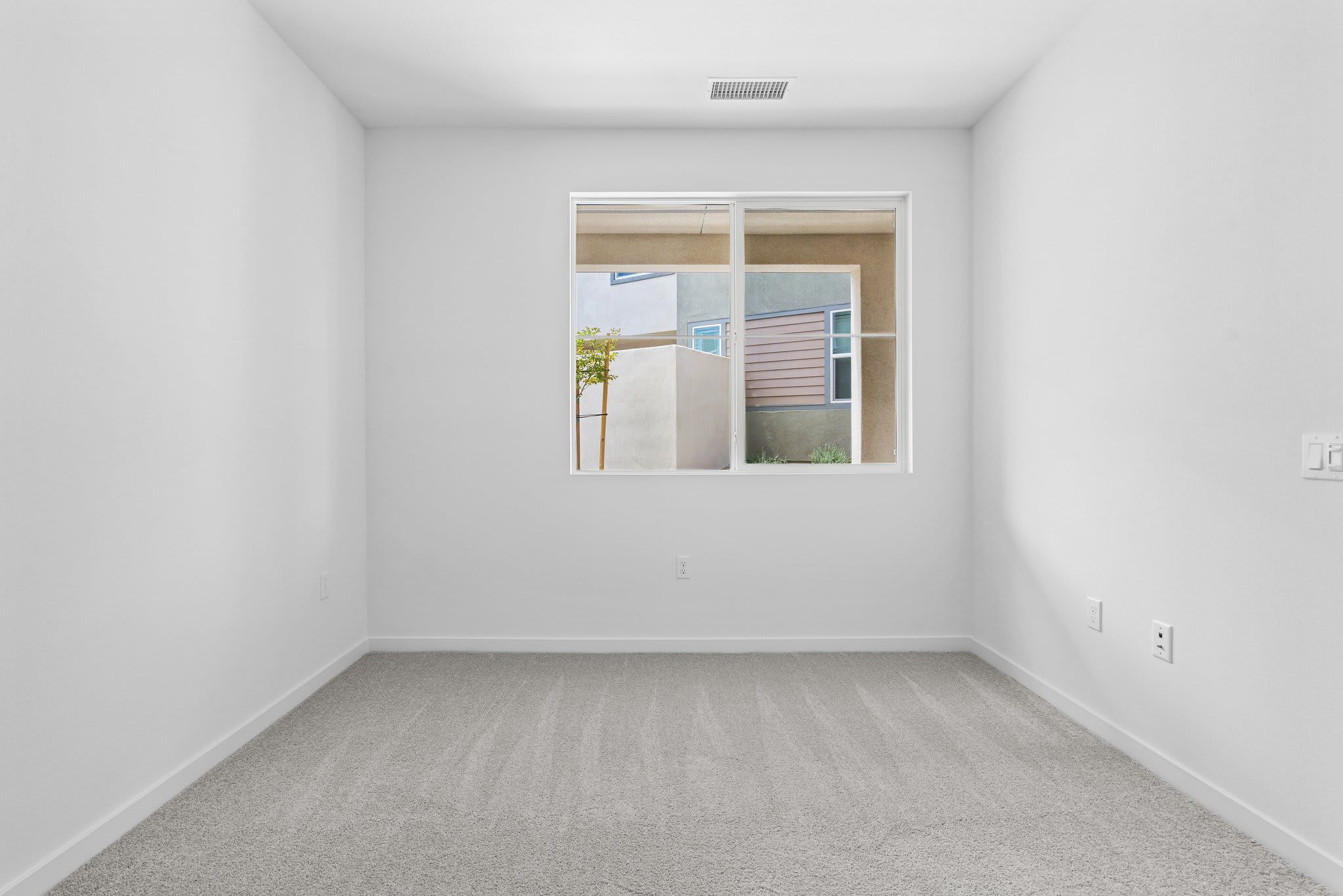 26998 Echo Mountain Way | HS 50