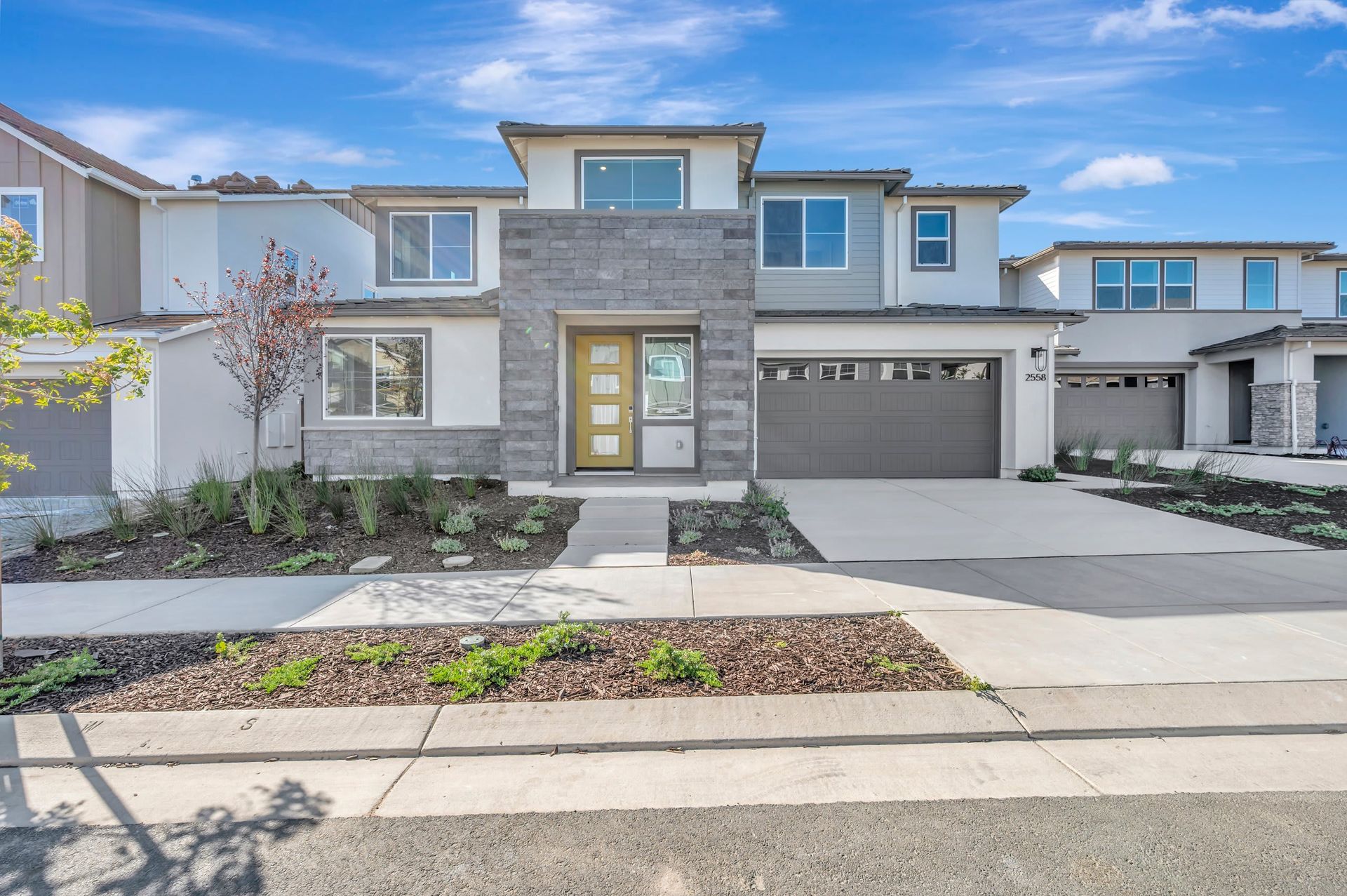 2558 Lavender Place