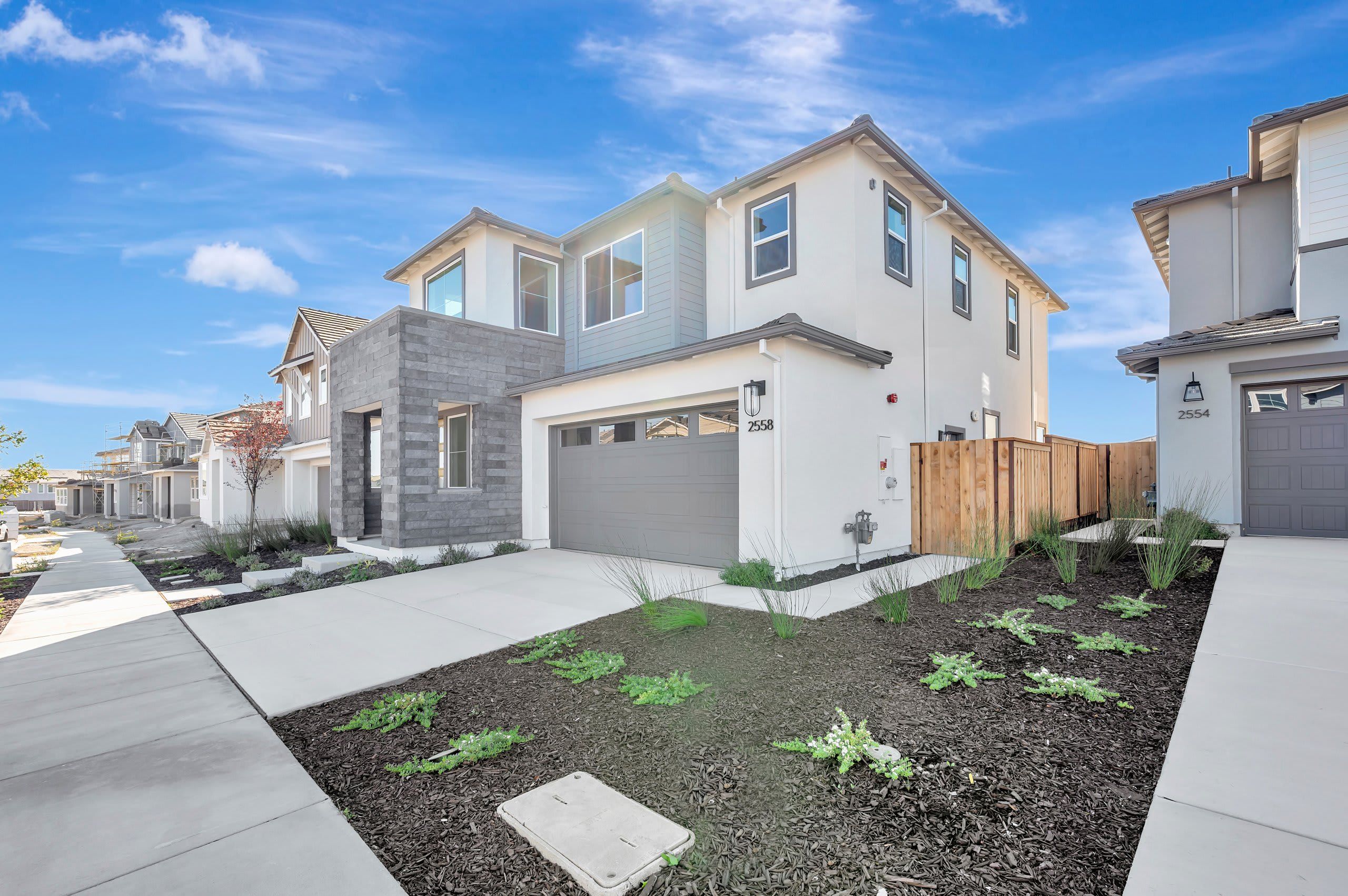2558 Lavender Place