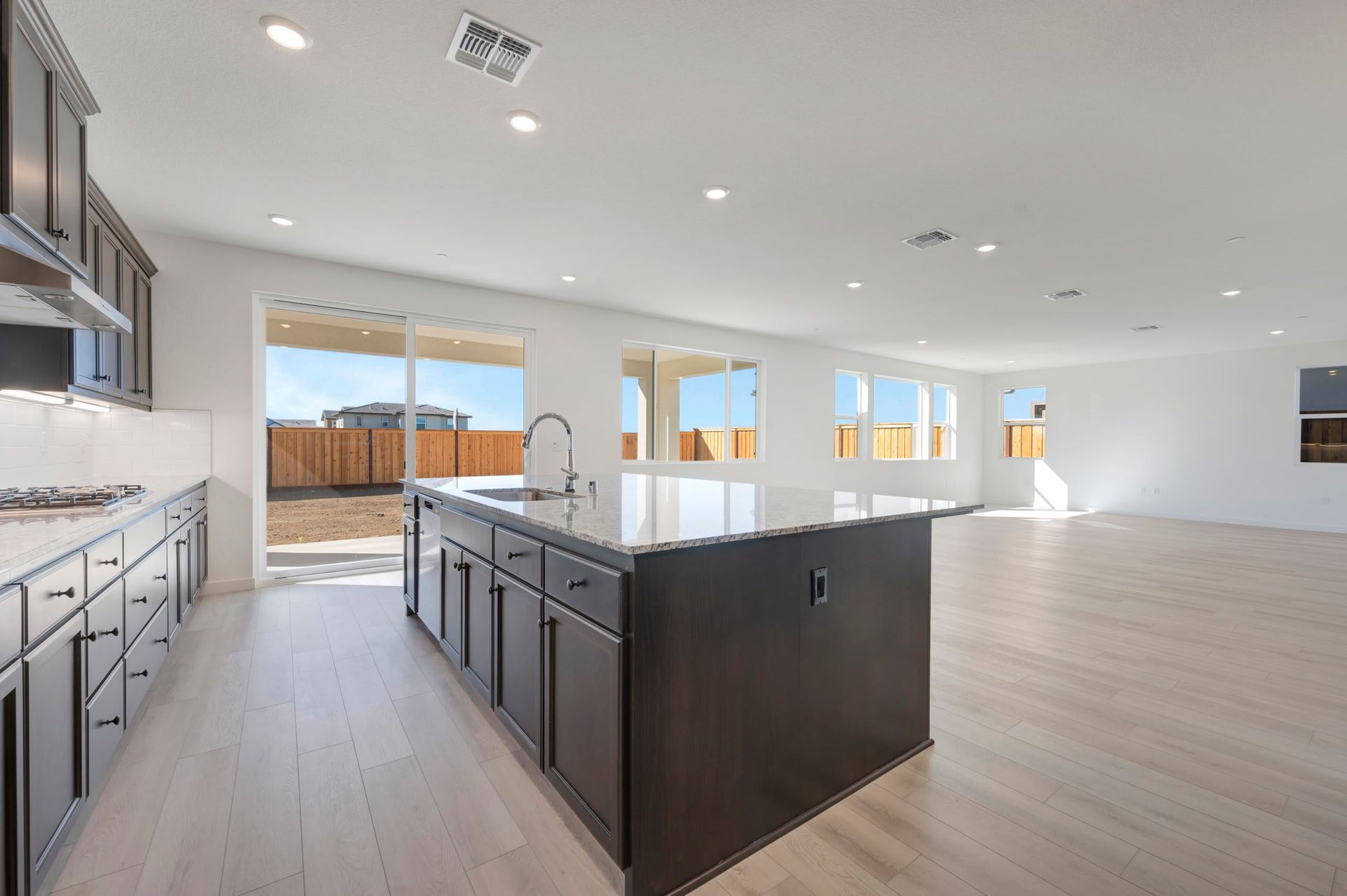 2558 Lavender Place
