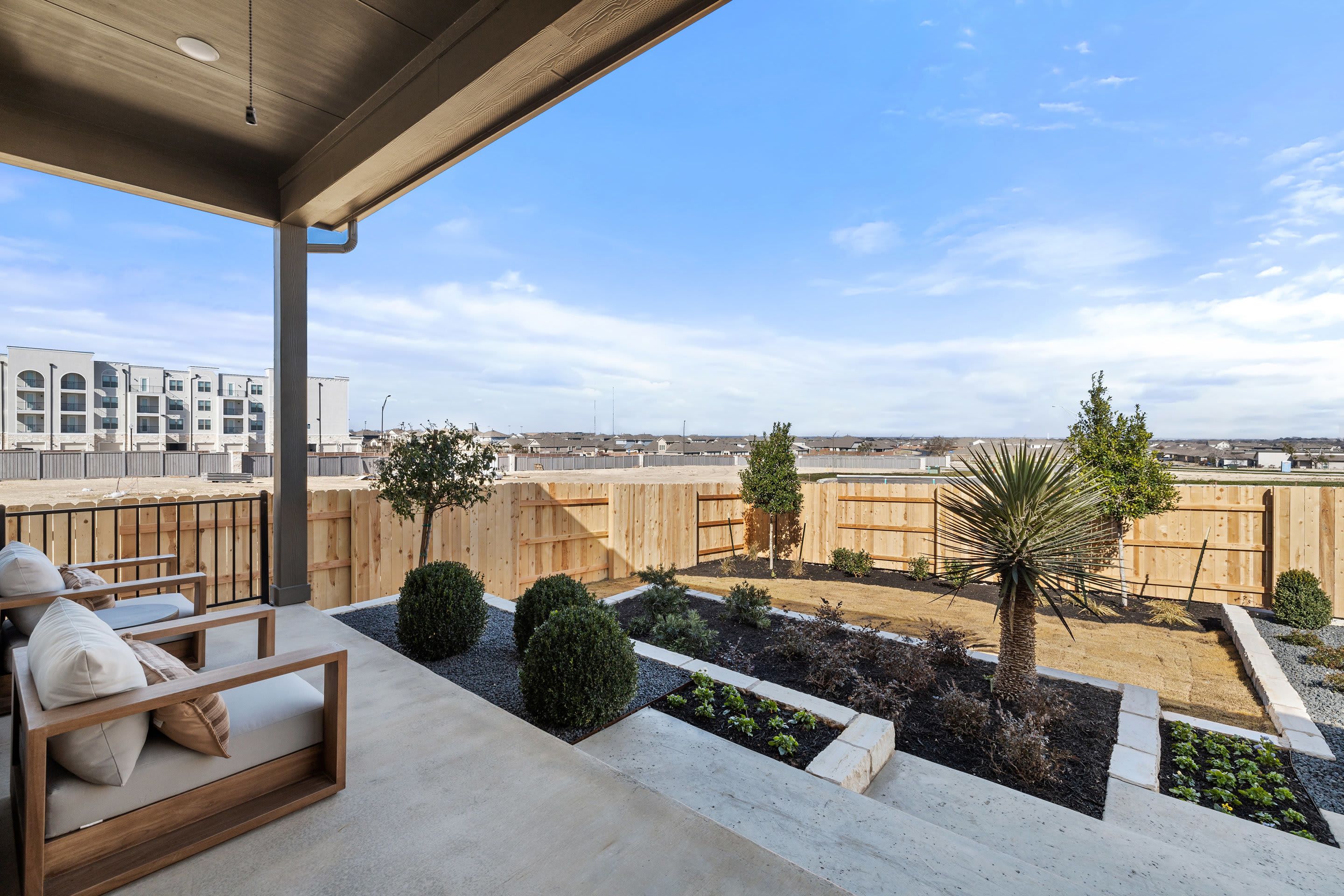 724 Leeland Drive