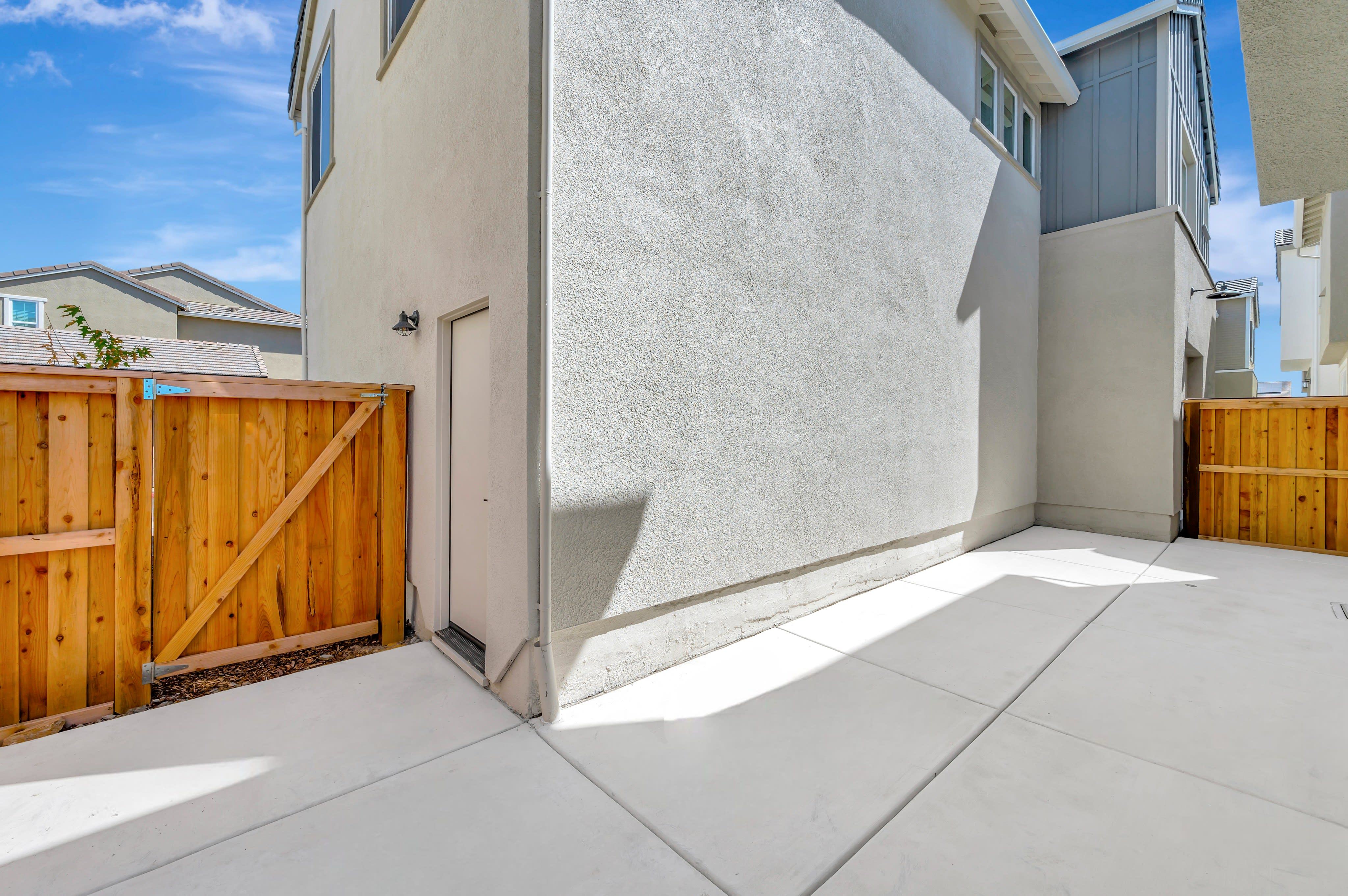 14545 Southpointe Drive #48