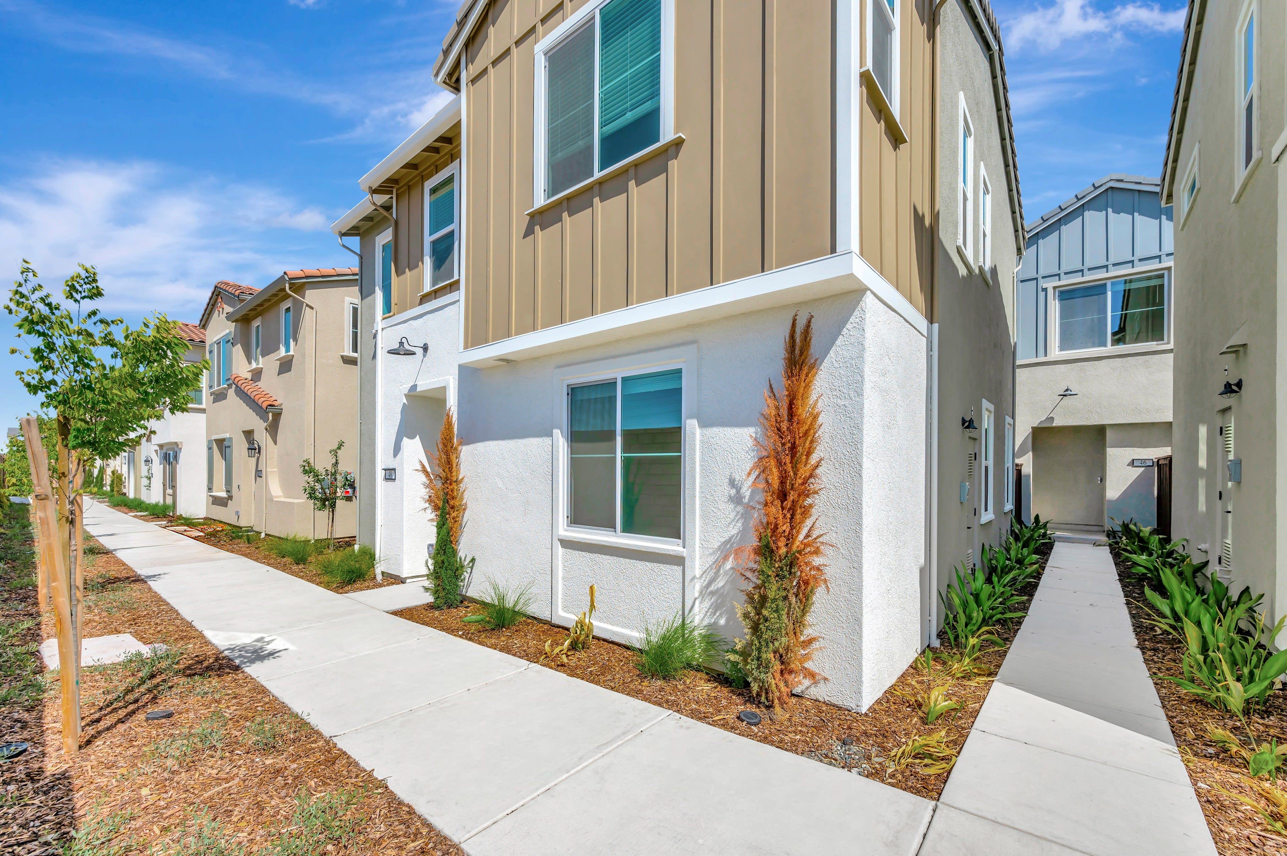 14545 Southpointe Drive #48