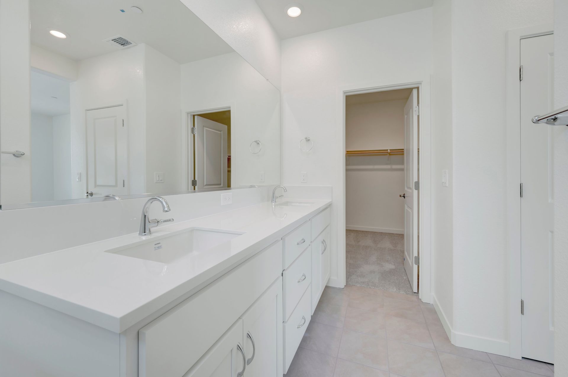 14545 Southpointe Drive #46
