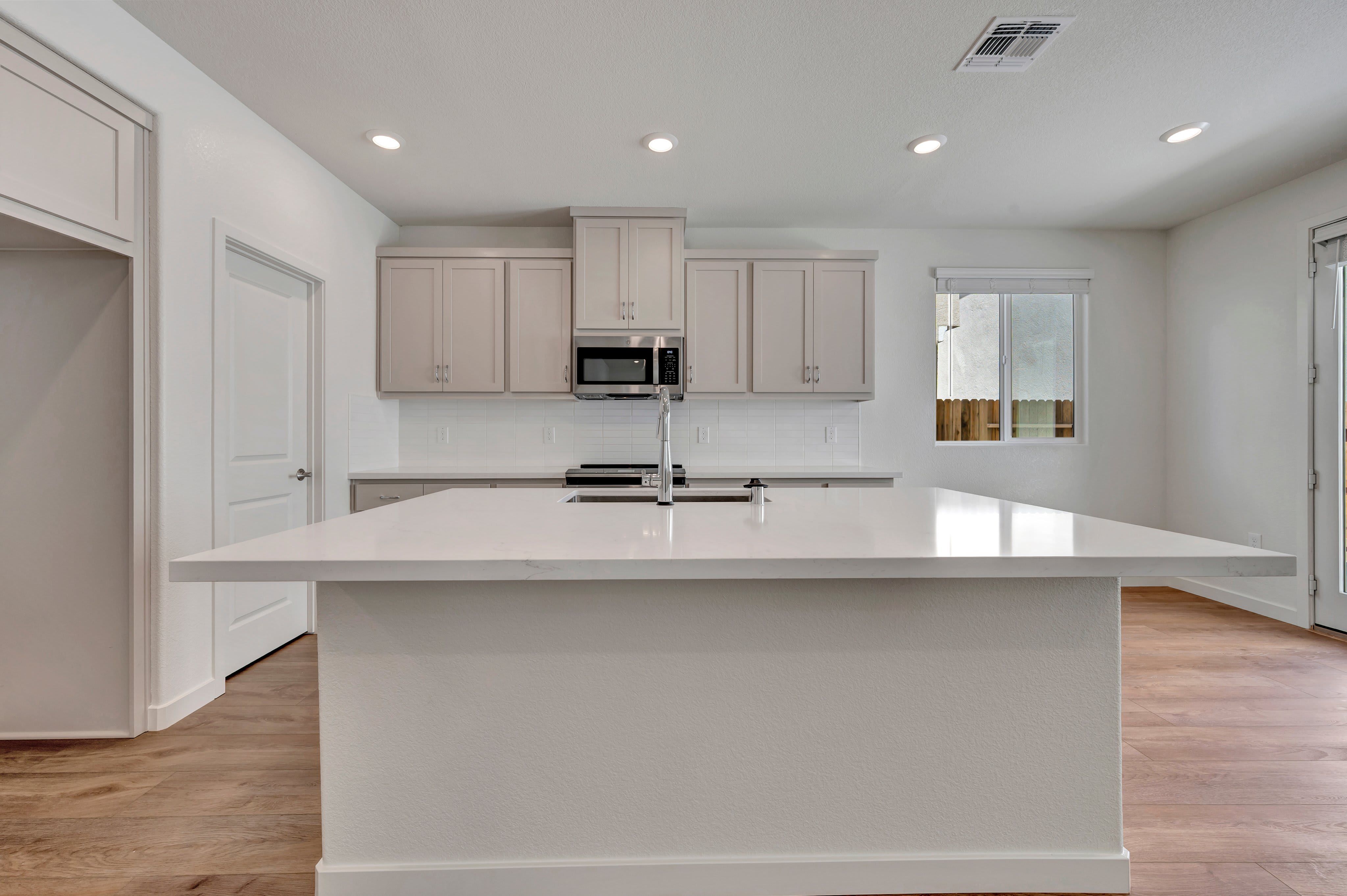 14545 Southpointe Drive #48