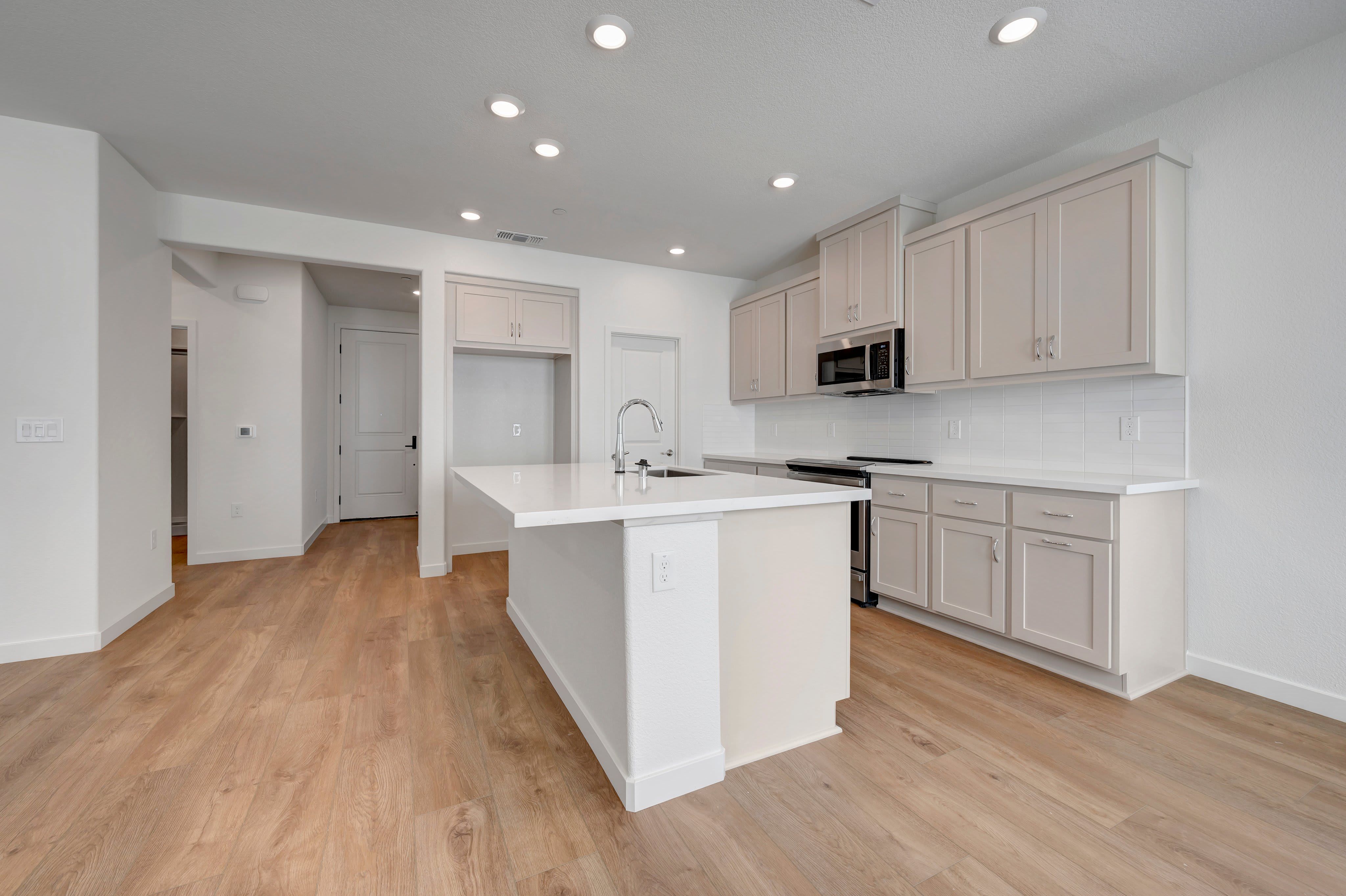 14545 Southpointe Drive #48