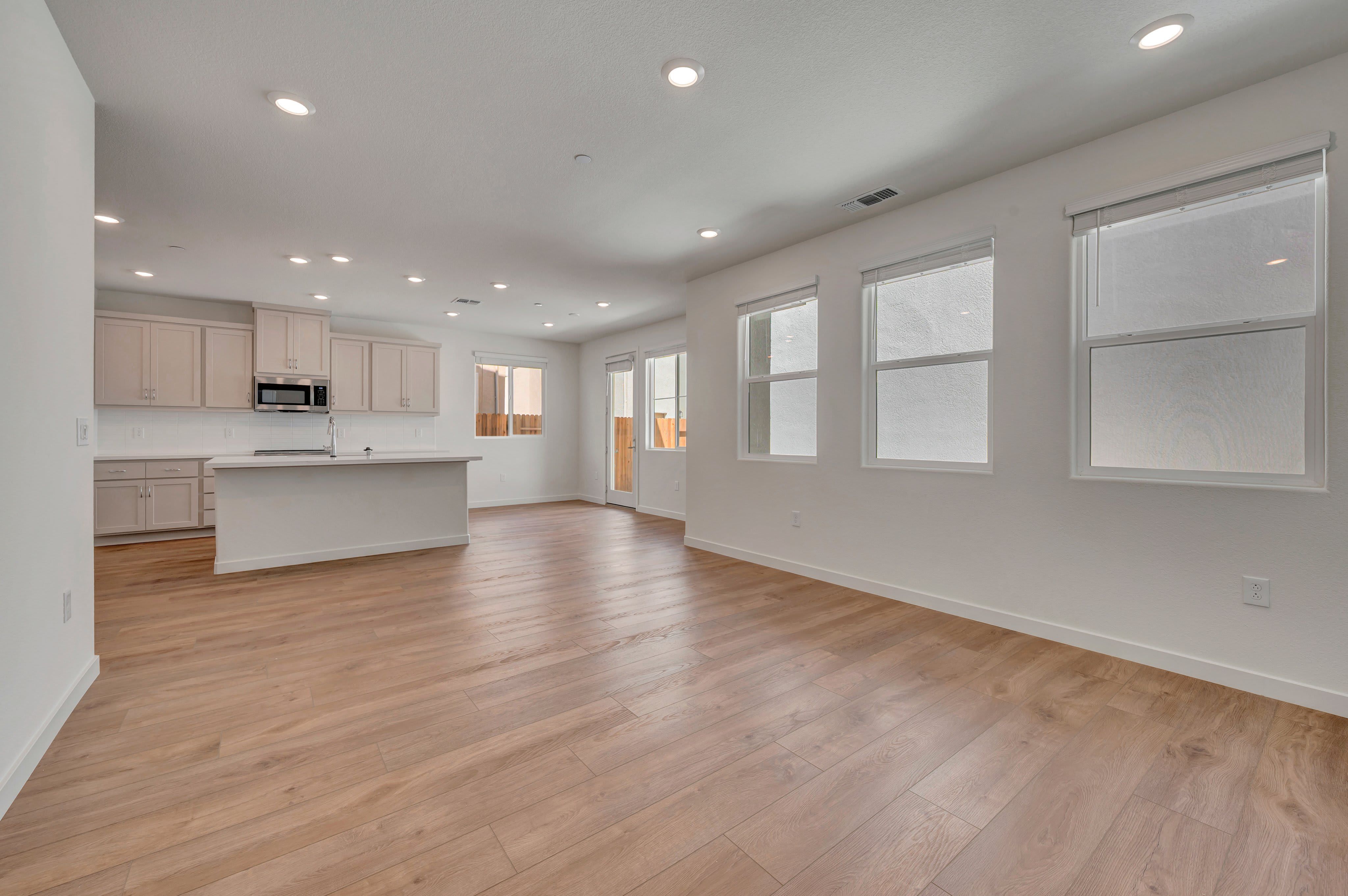 14545 Southpointe Drive #48