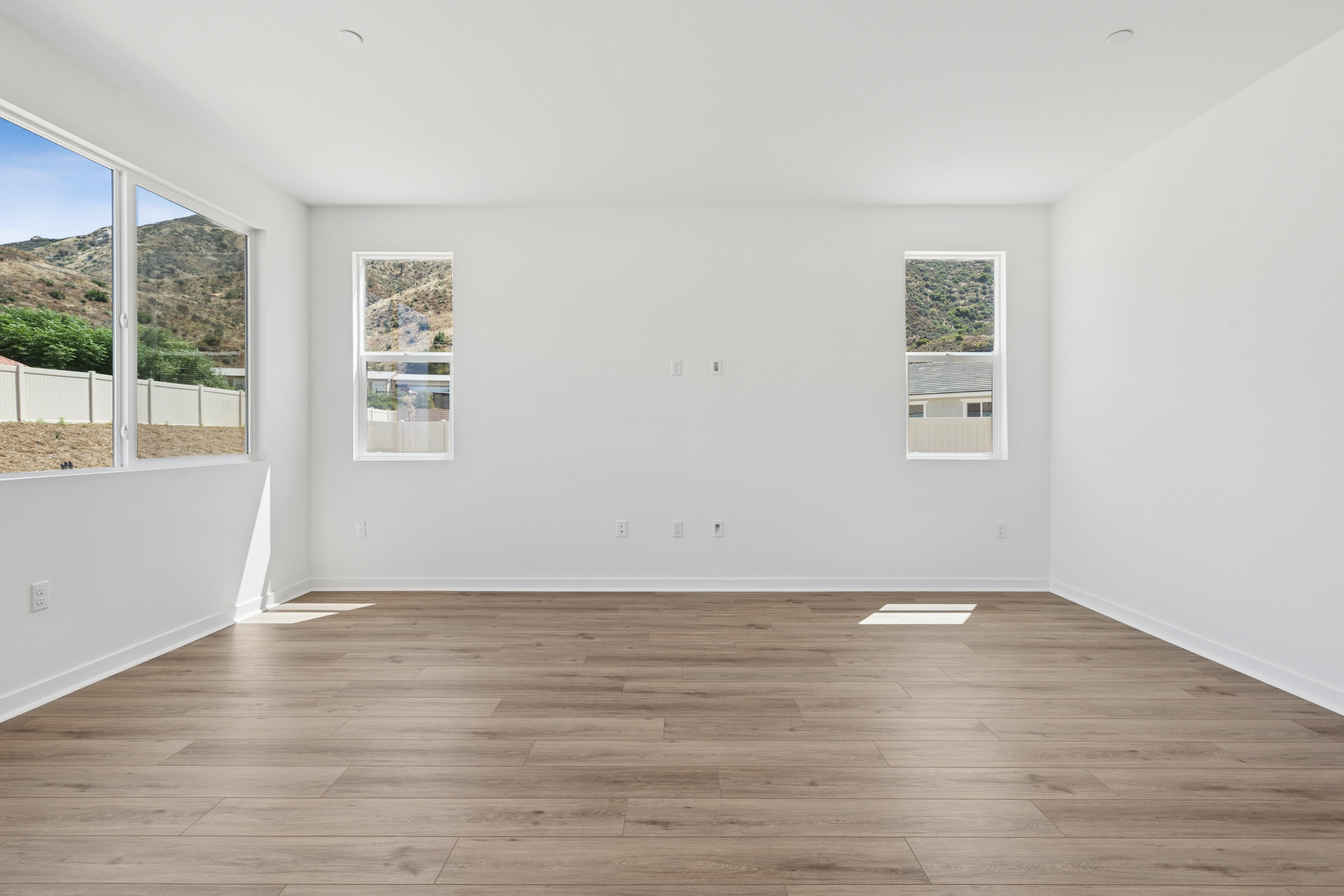 15396 Darnell Drive