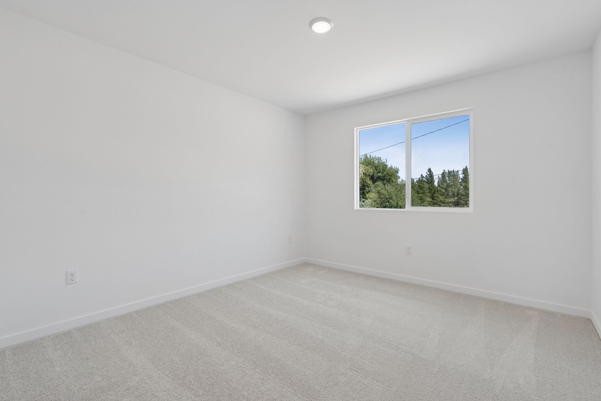 15396 Darnell Drive