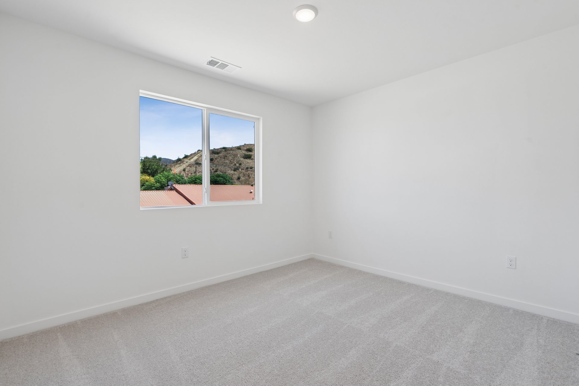 15396 Darnell Drive