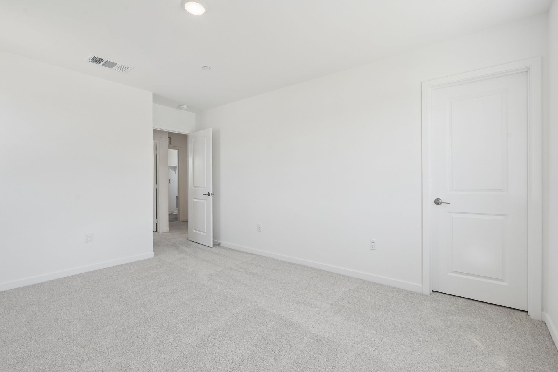 15396 Darnell Drive