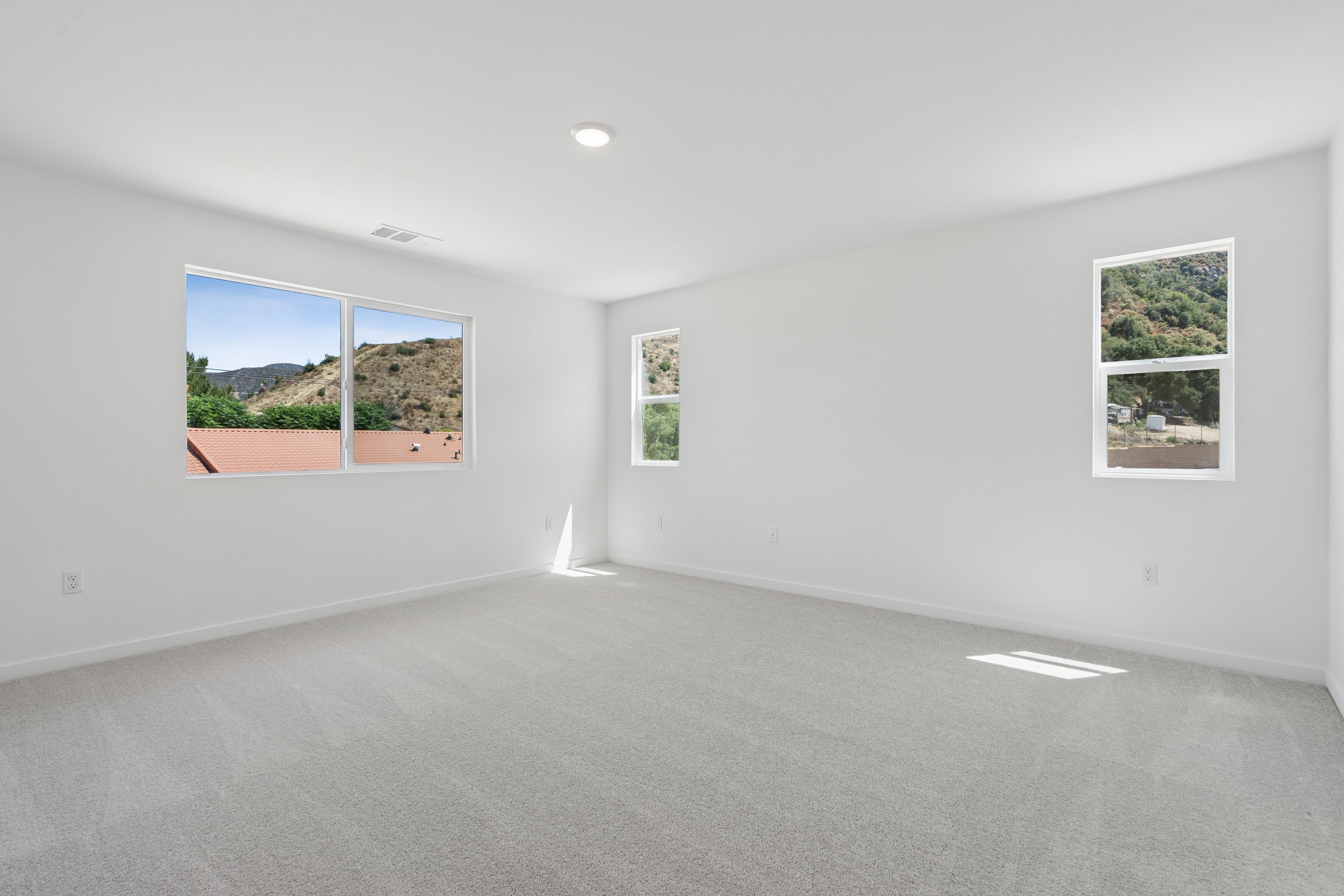 15396 Darnell Drive