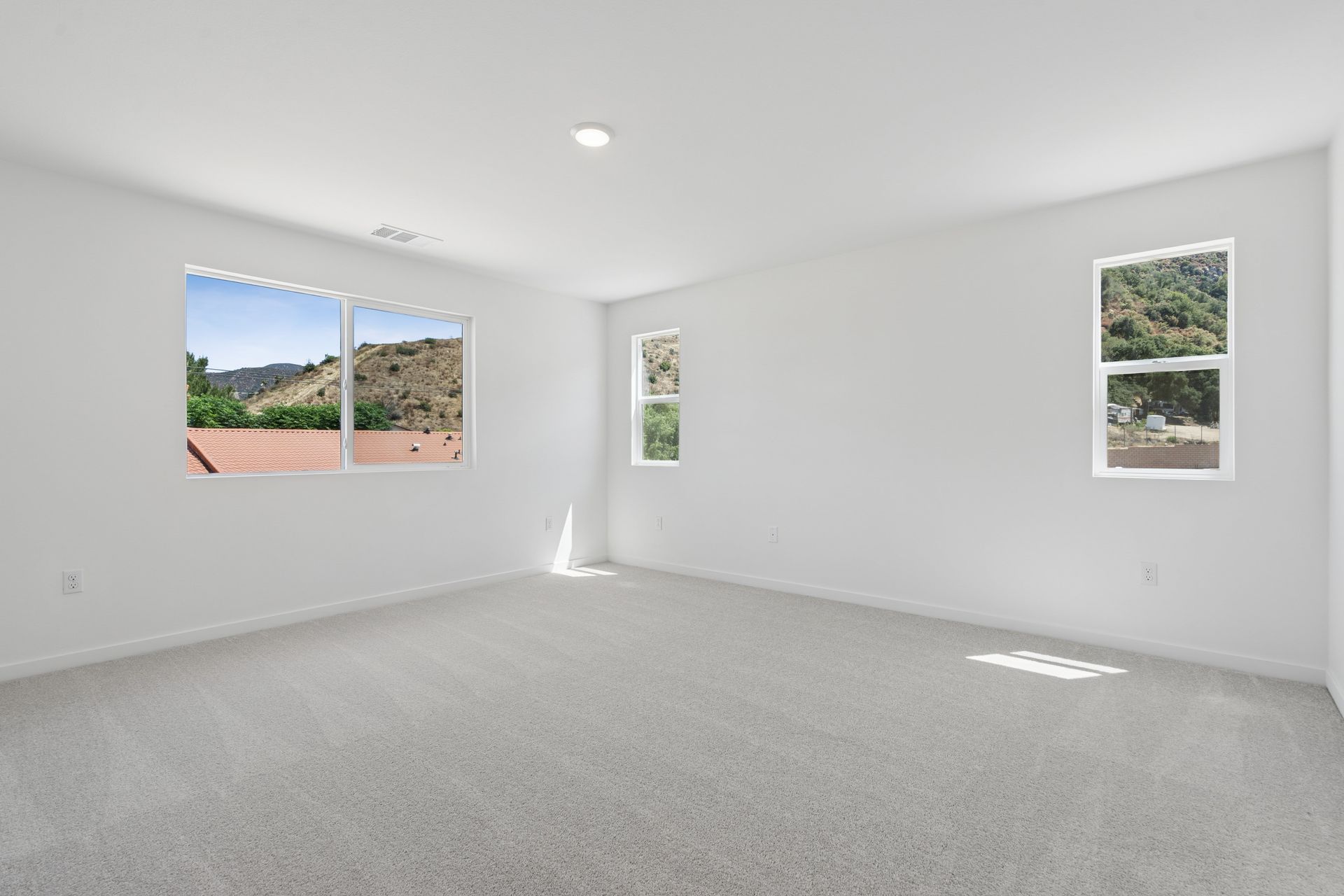 15396 Darnell Drive