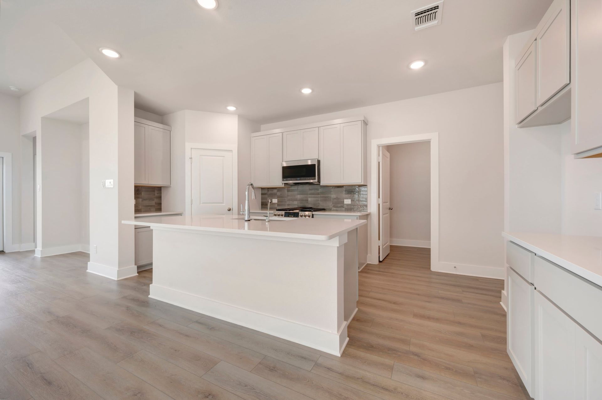 7420 Autumn Hill Drive