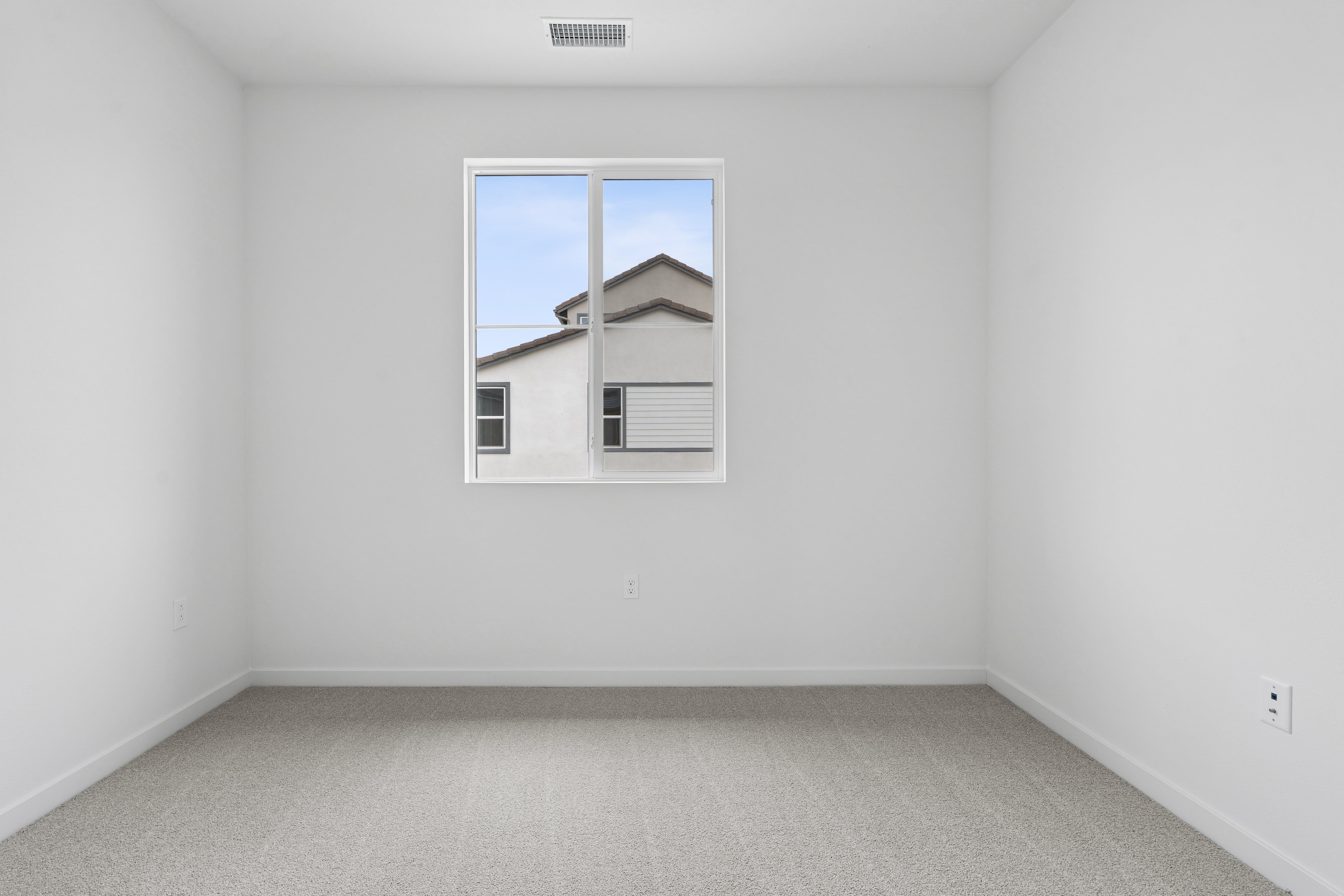 26995 Echo Mountain Way | HS 18