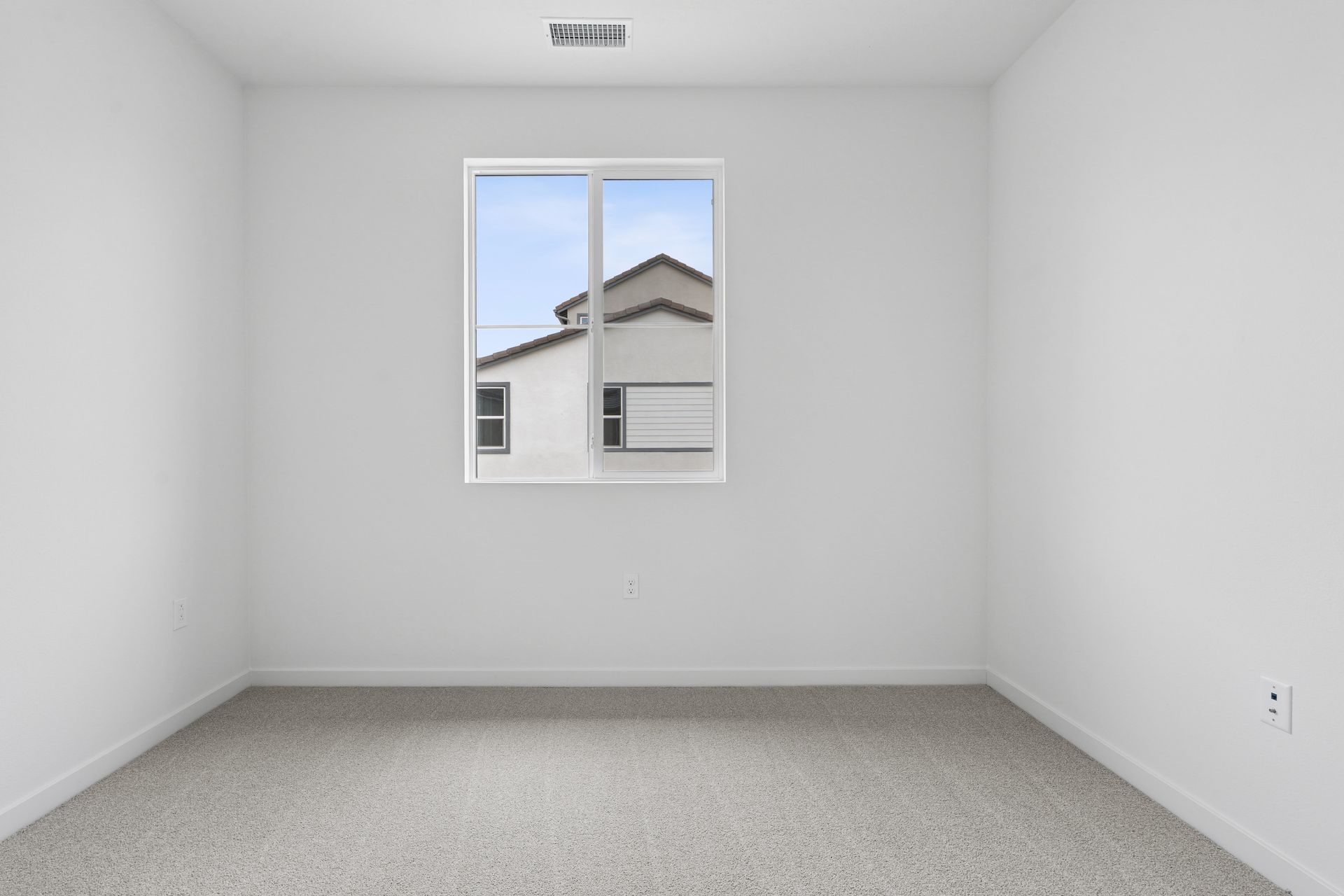 26995 Echo Mountain Way | HS 18