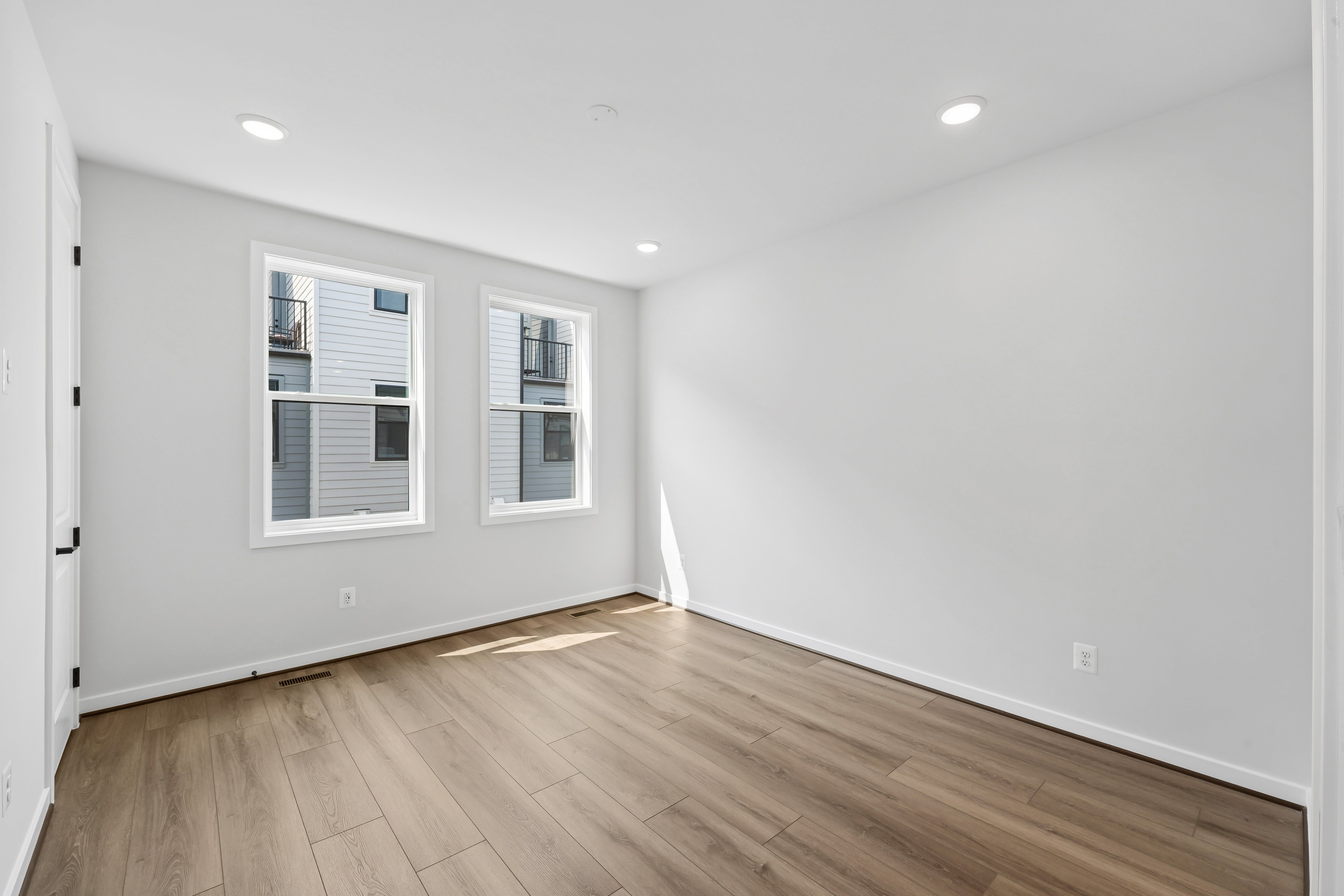 4926 Churchill Mews