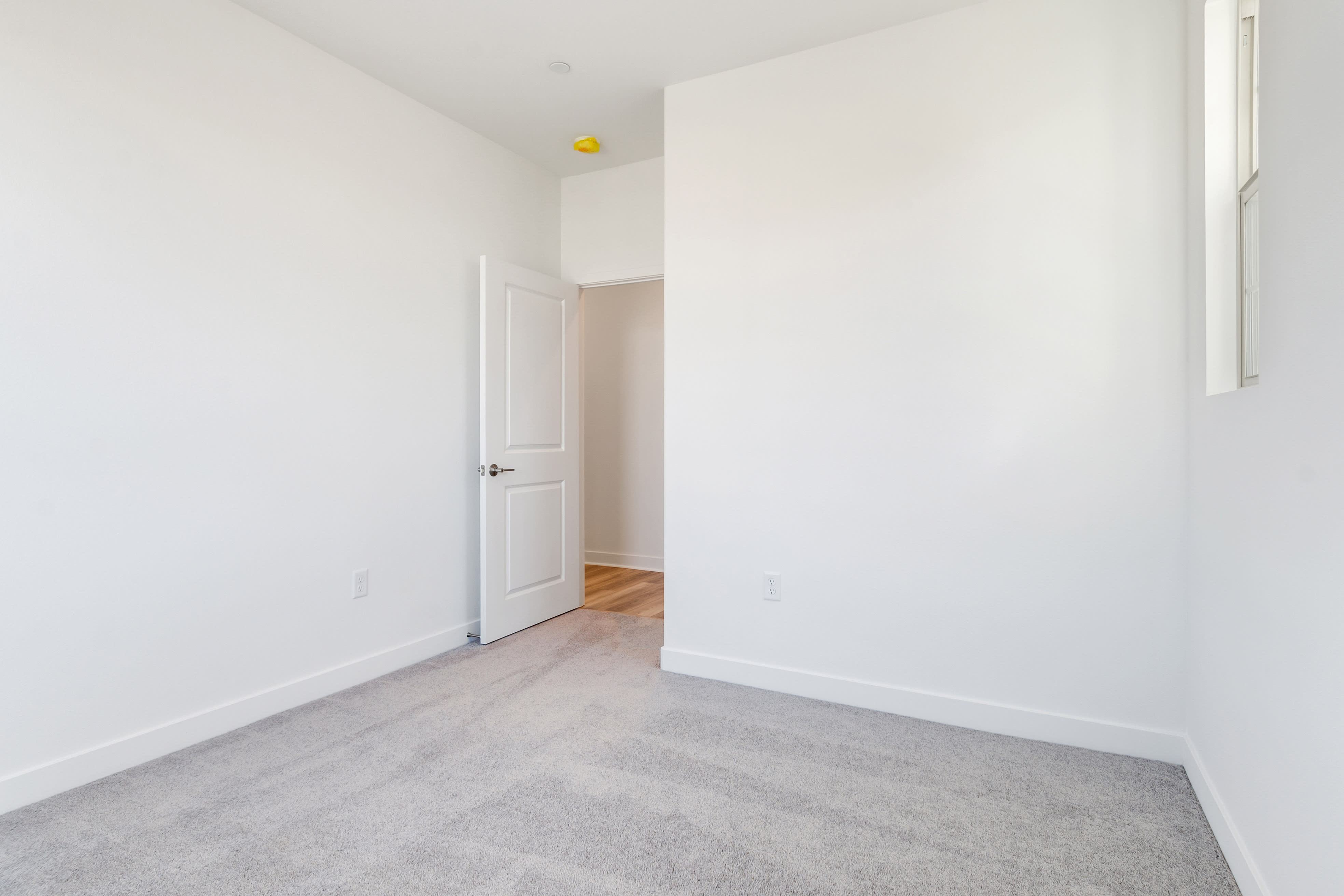 1568 Townswood Court