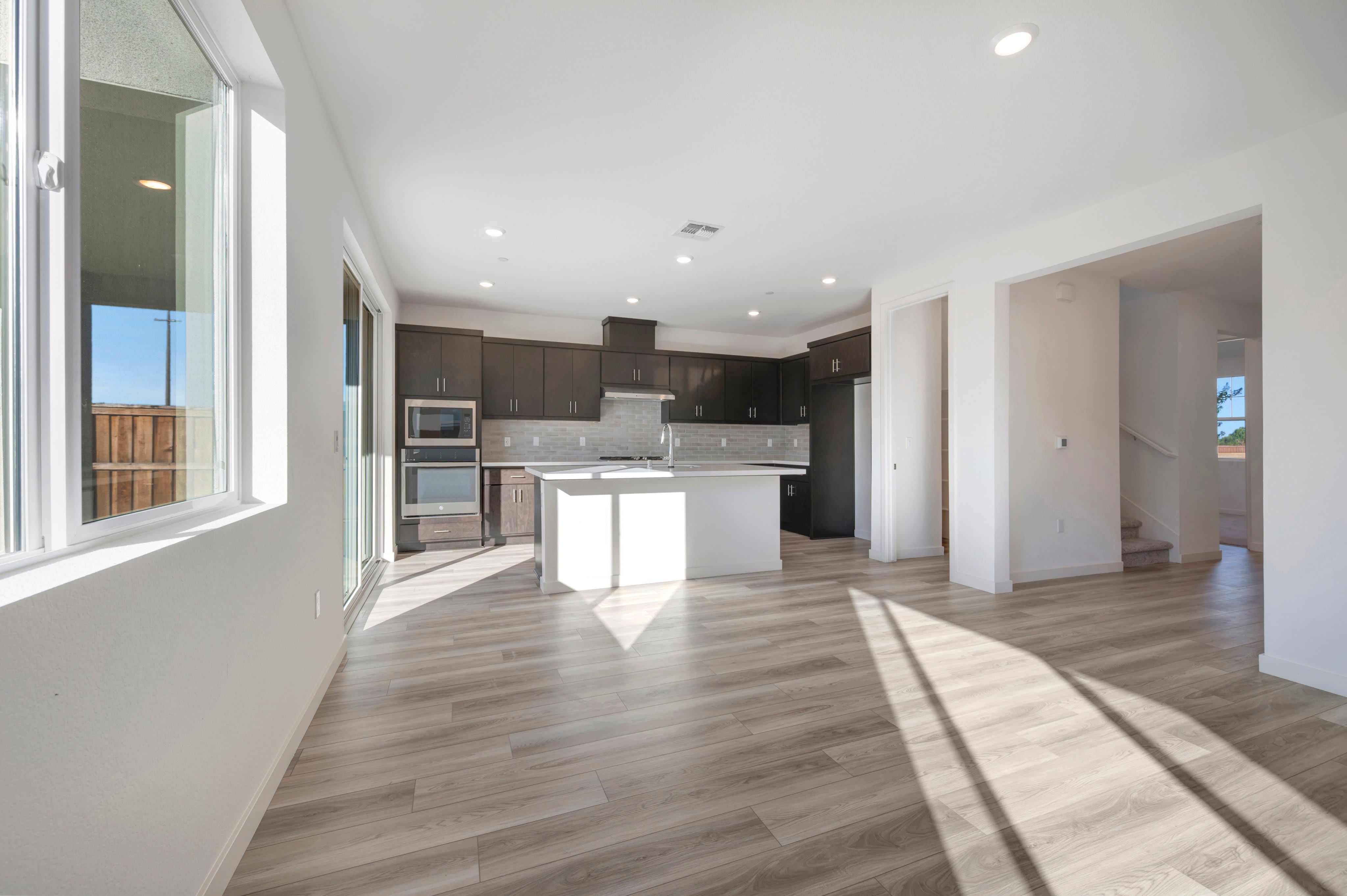 17062 Tupper Street