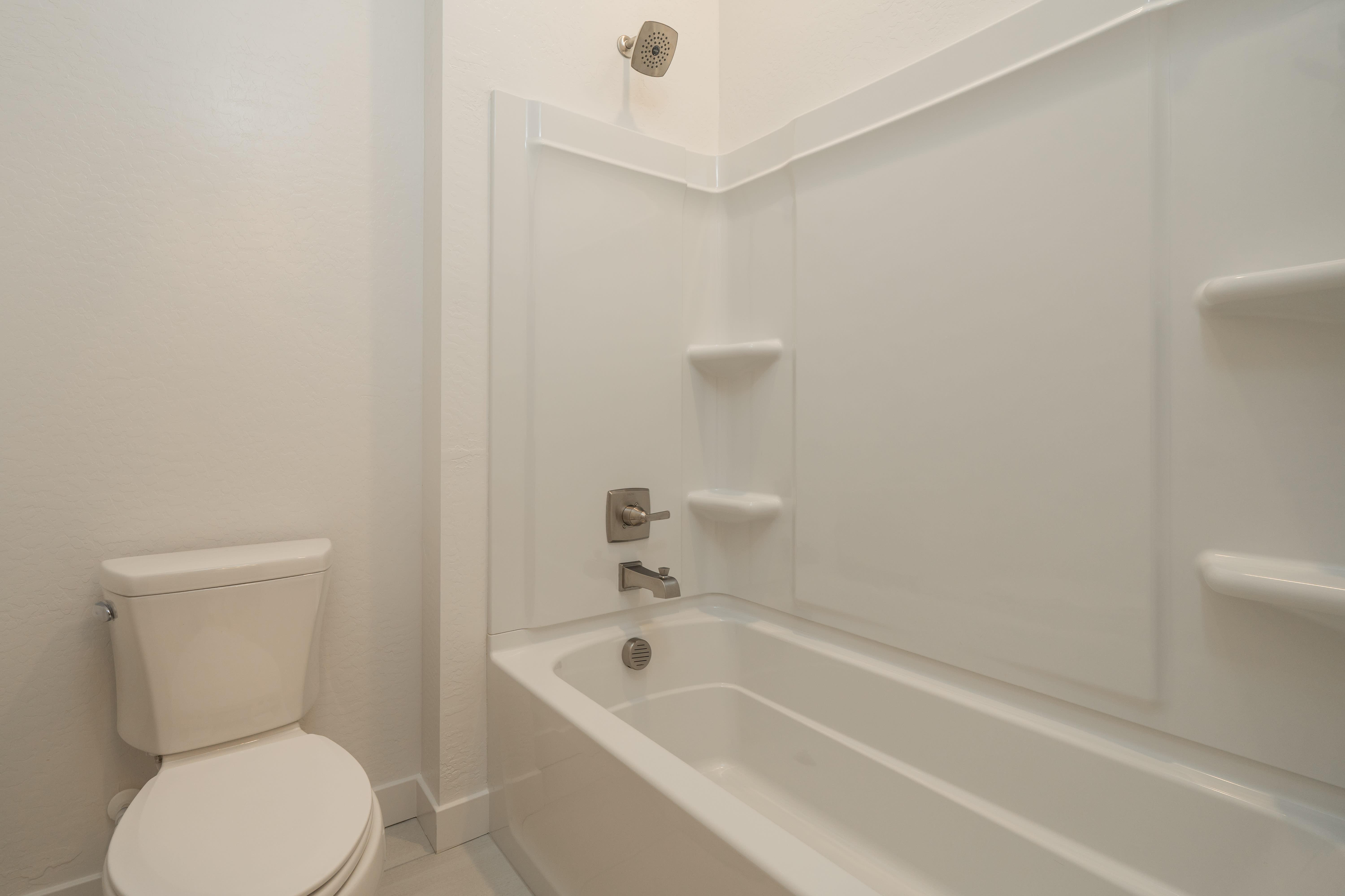 2551 E ALFONSO DR