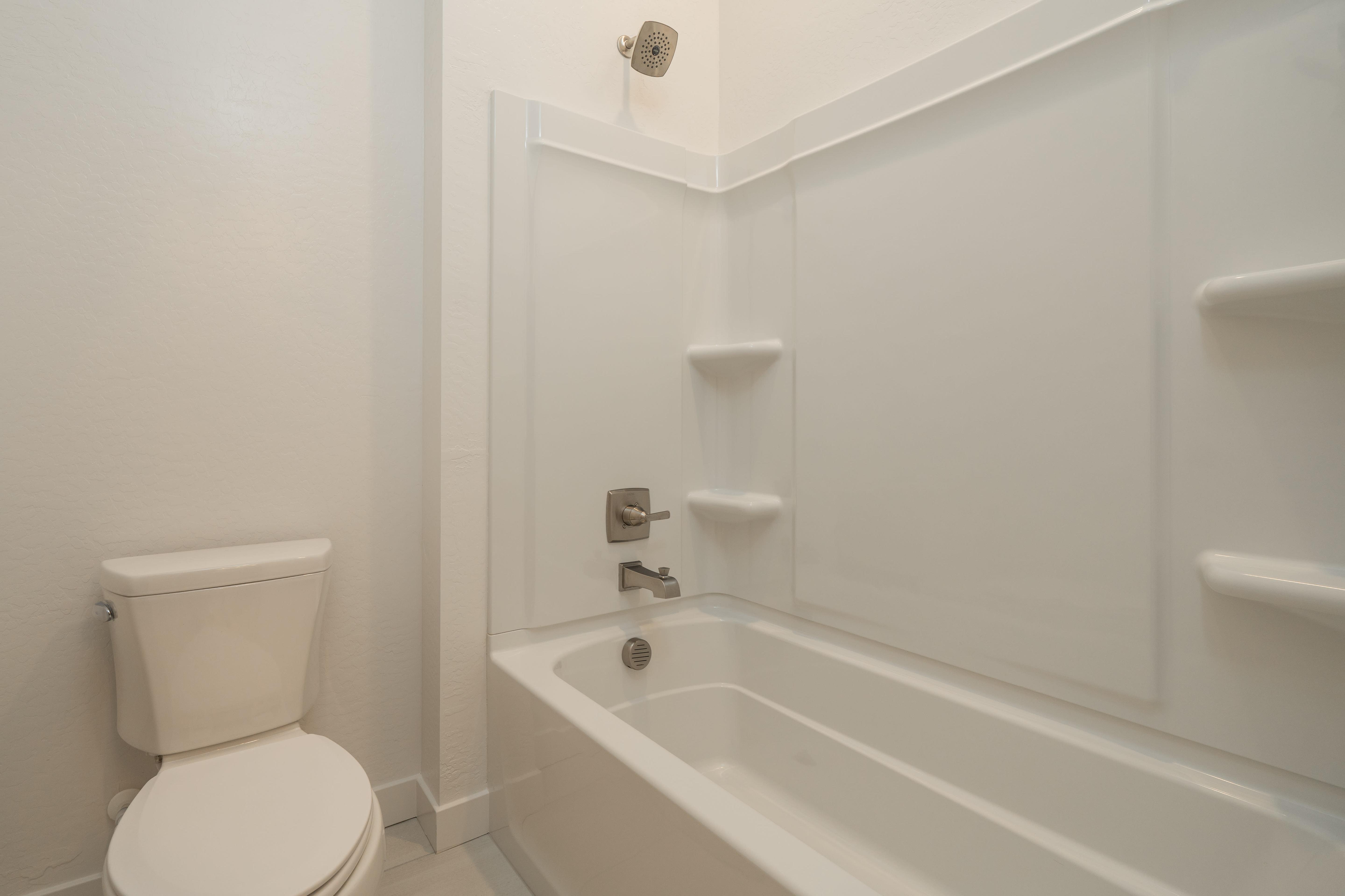 2551 E ALFONSO DR