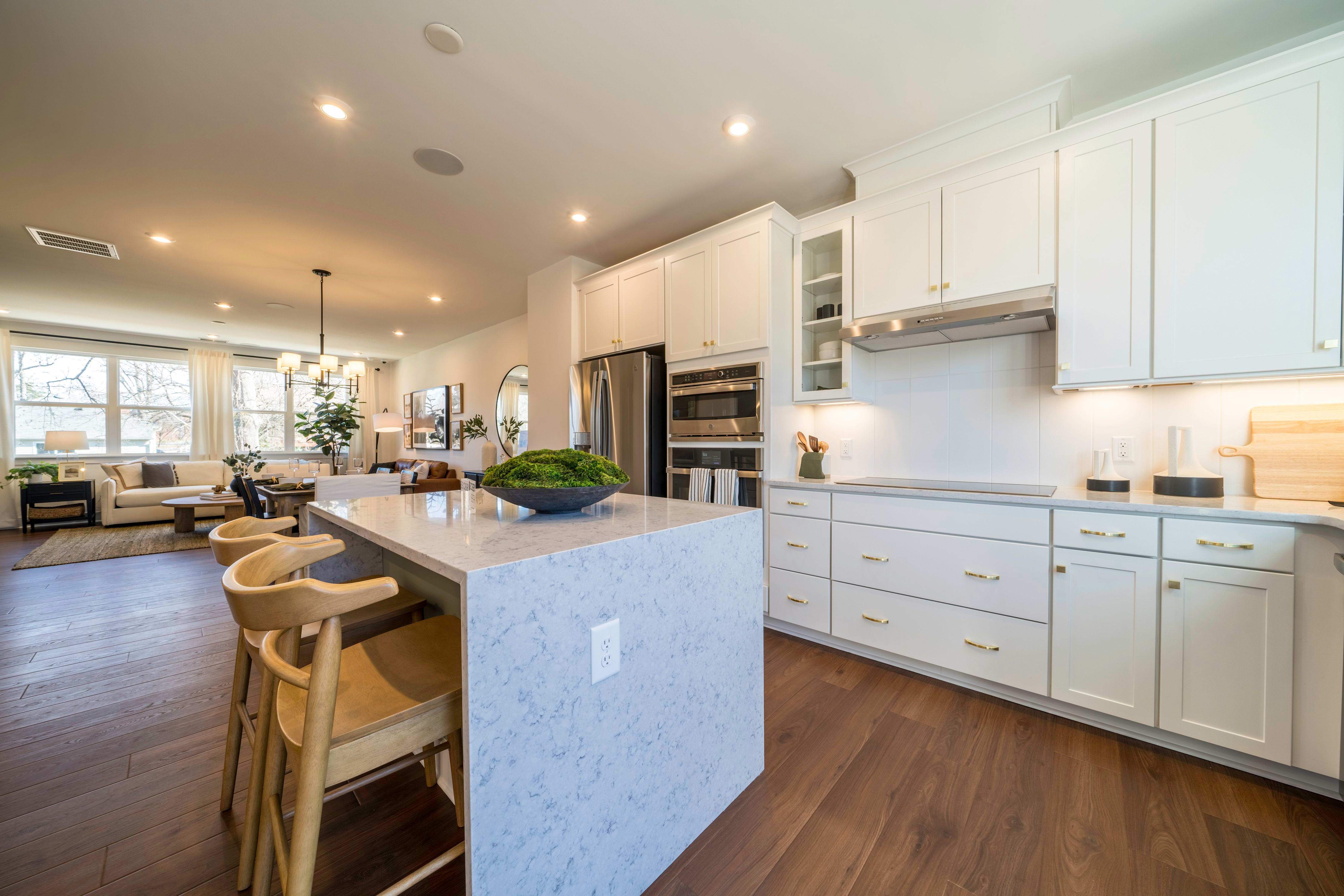 1523 Levy Way