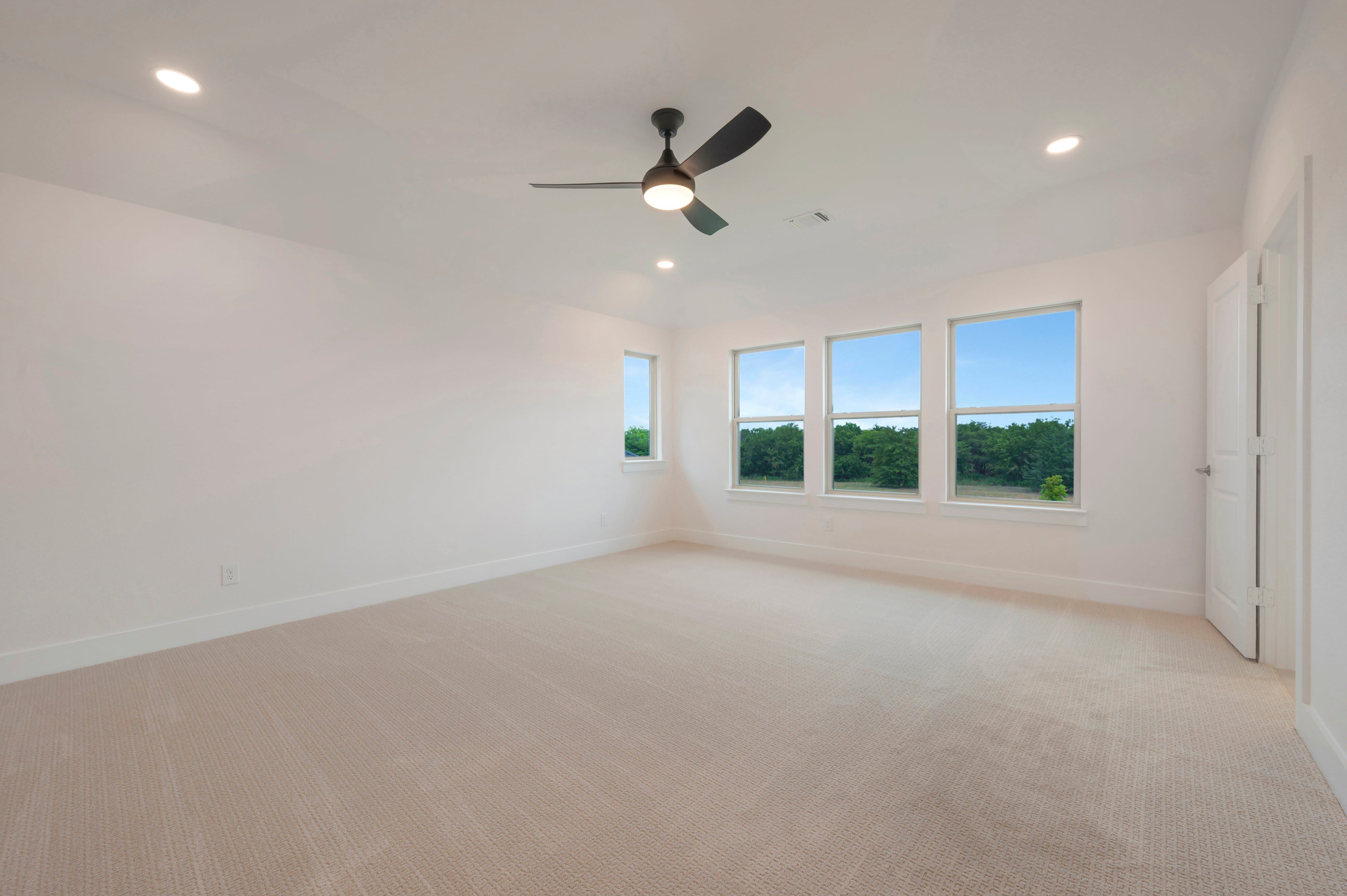 11621 Edgewood Drive