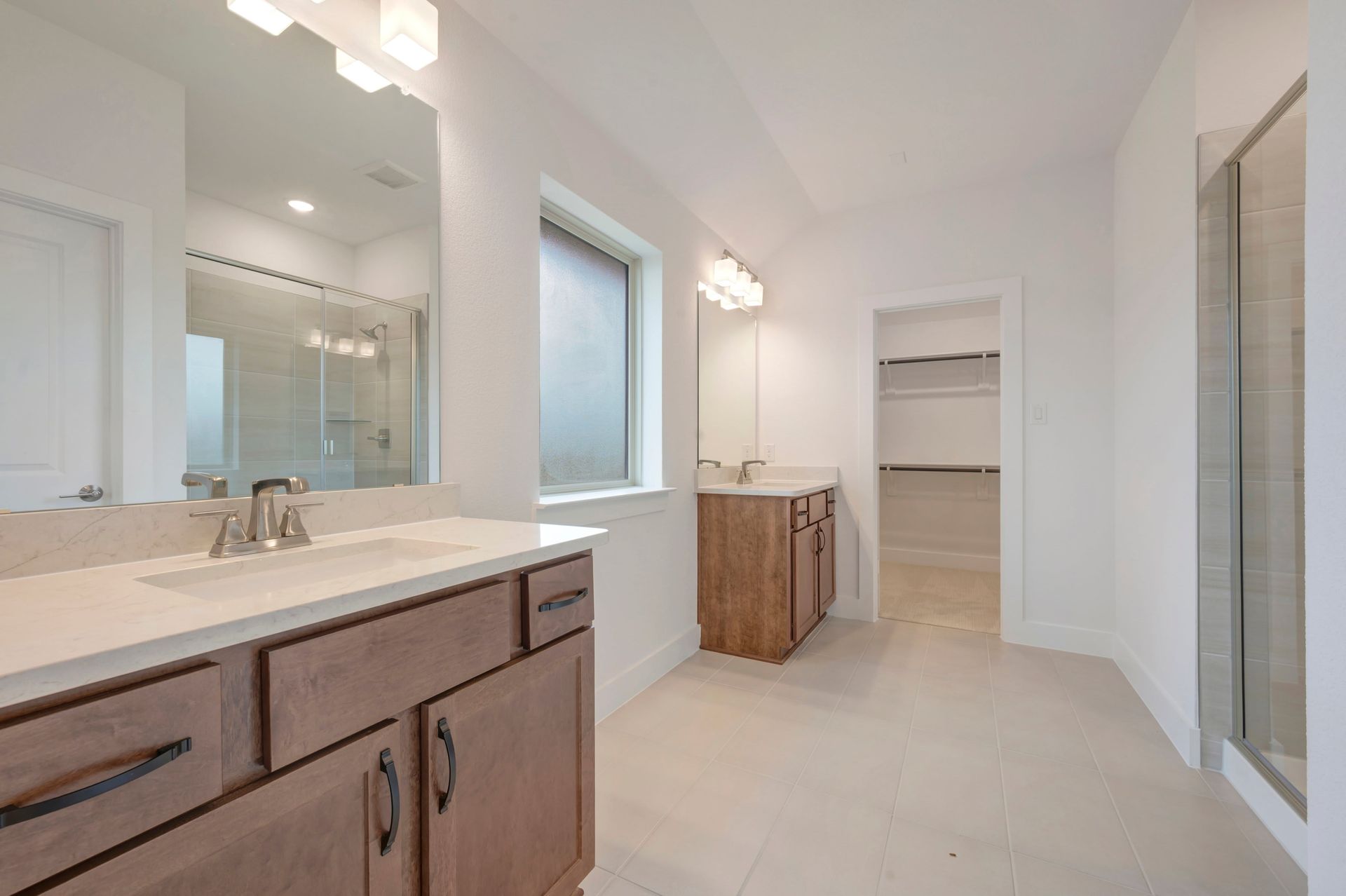 11621 Edgewood Drive
