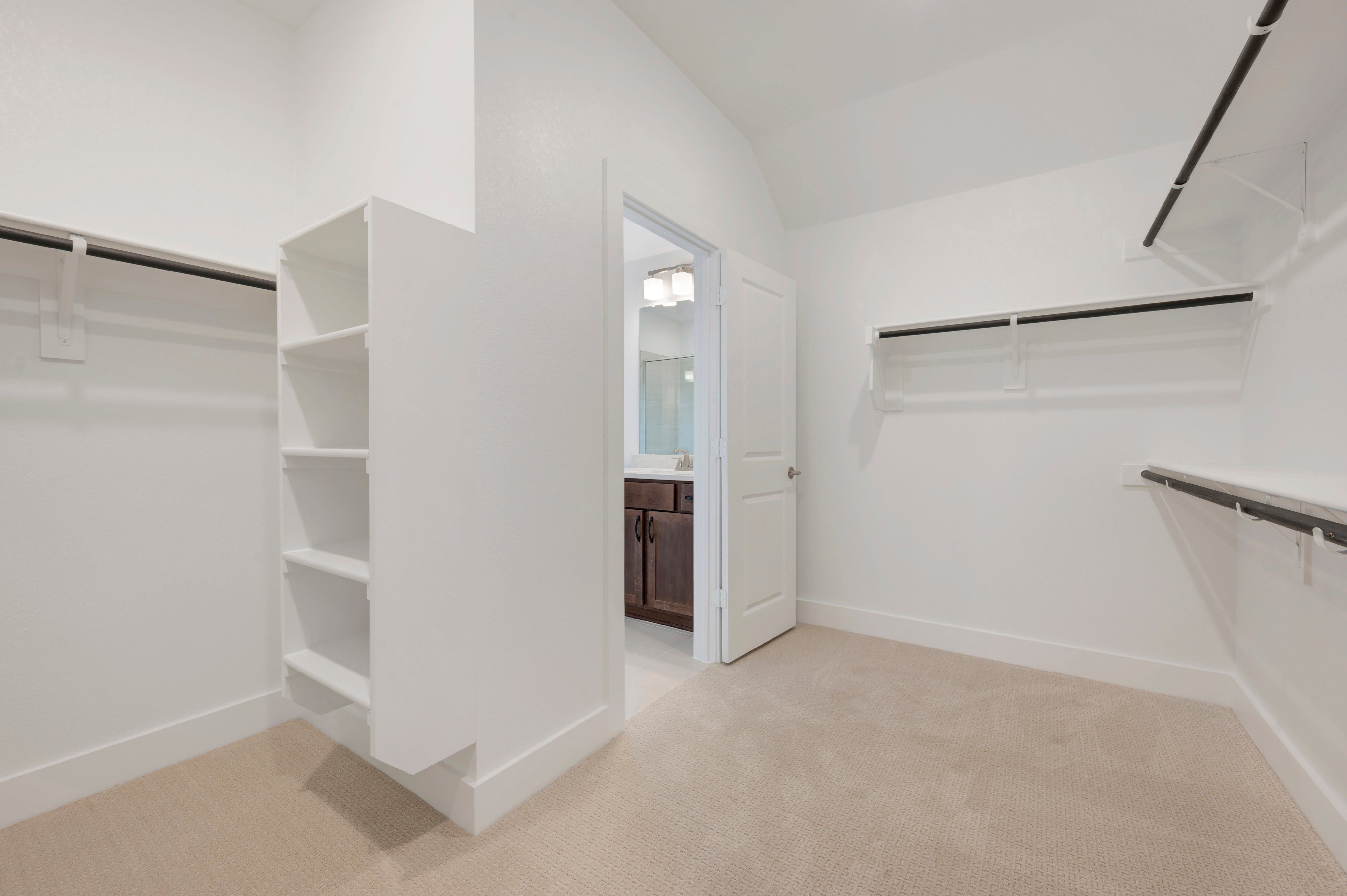 11621 Edgewood Drive