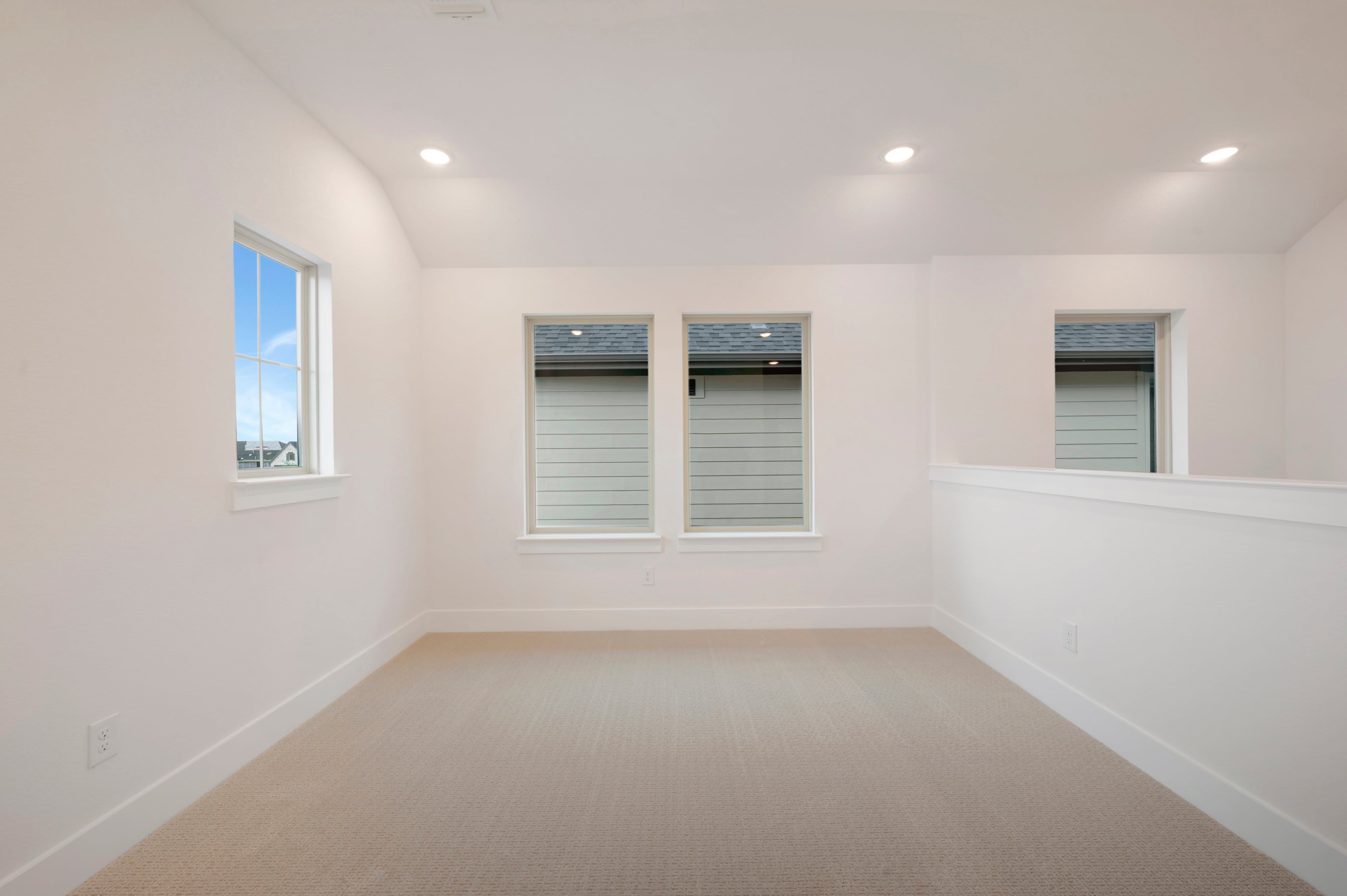 11621 Edgewood Drive