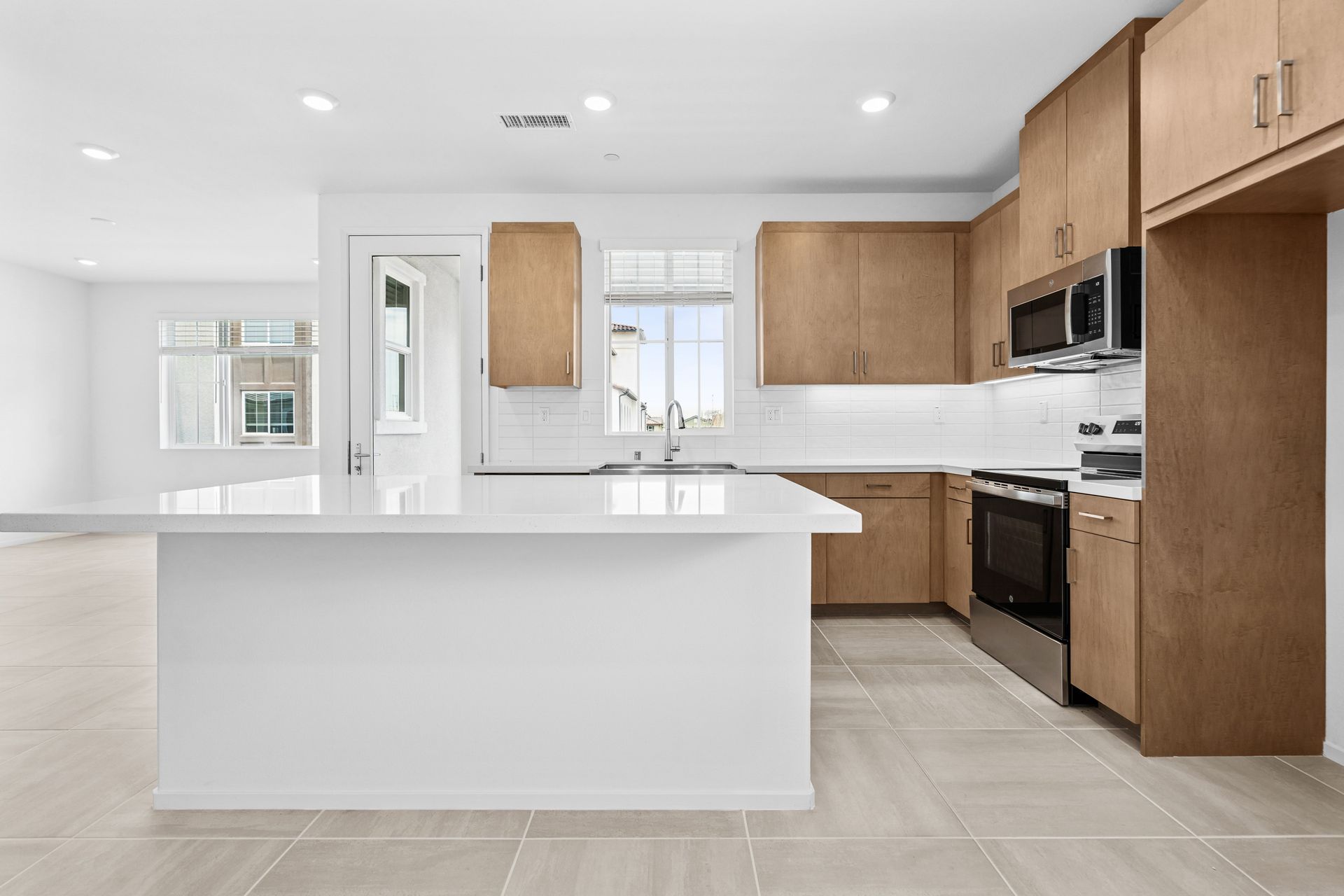 16128 Currant Lane | HS 30