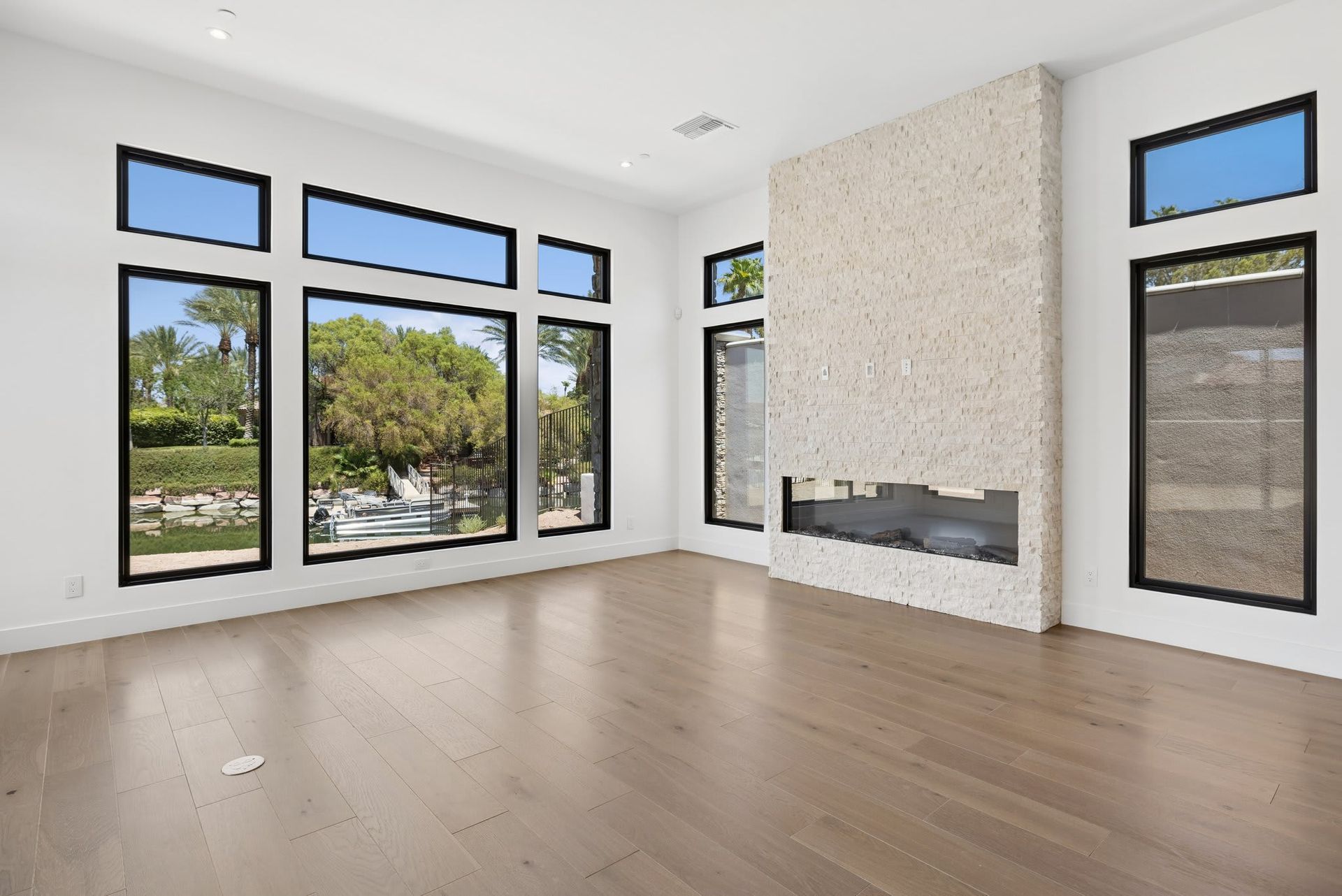 50 Bellissima Lago Court