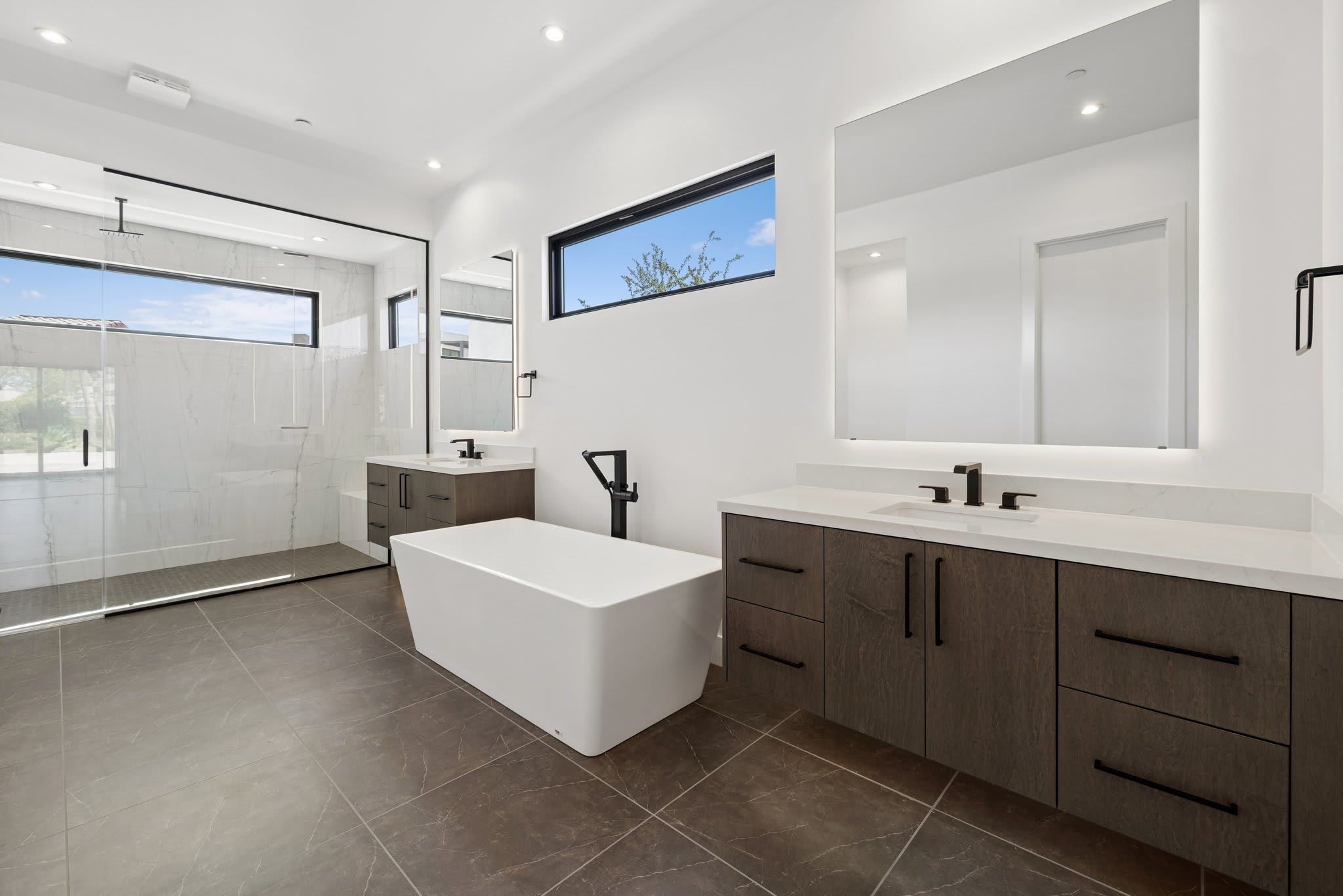 50 BELLISSIMA LAGO COURT