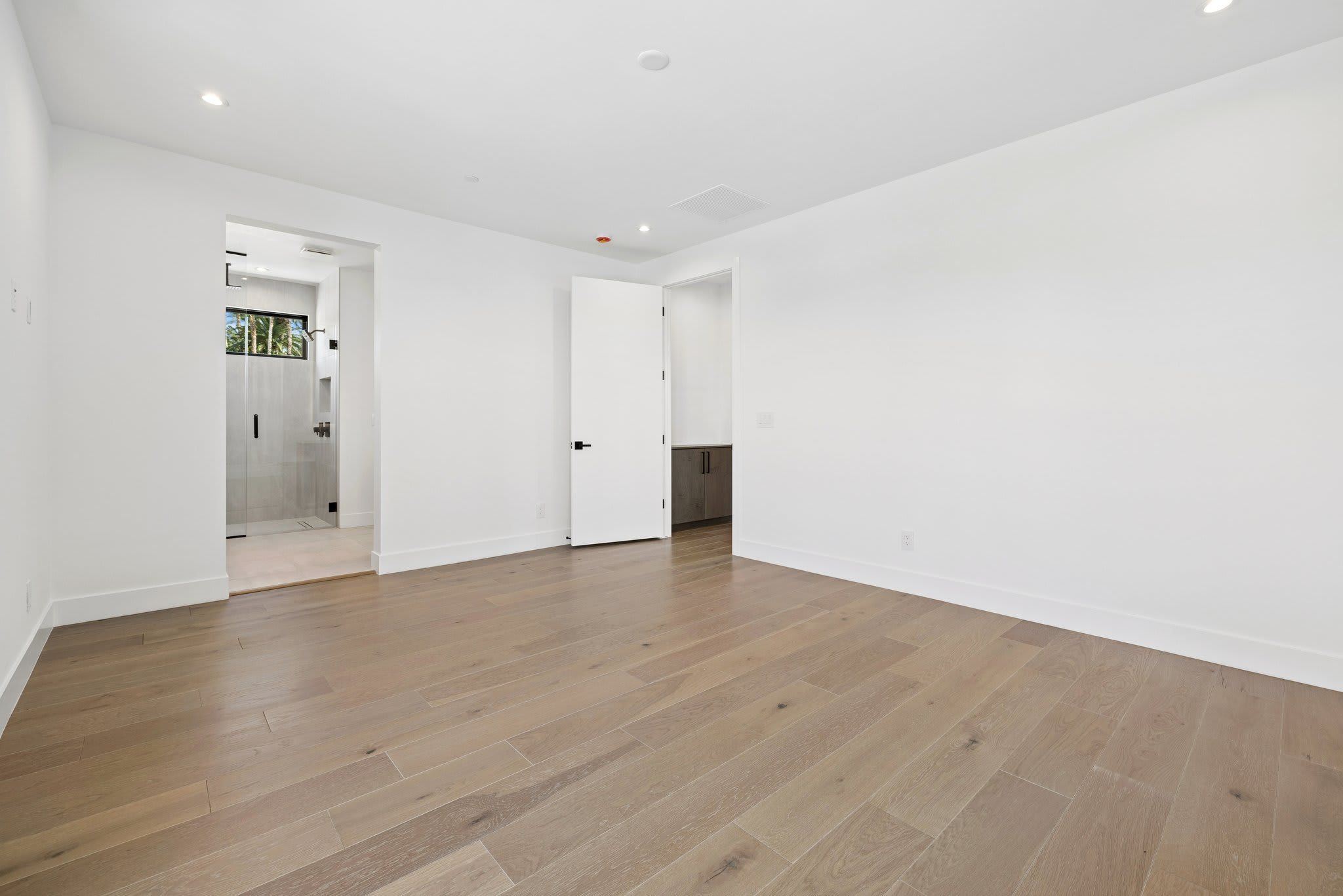 50 BELLISSIMA LAGO COURT