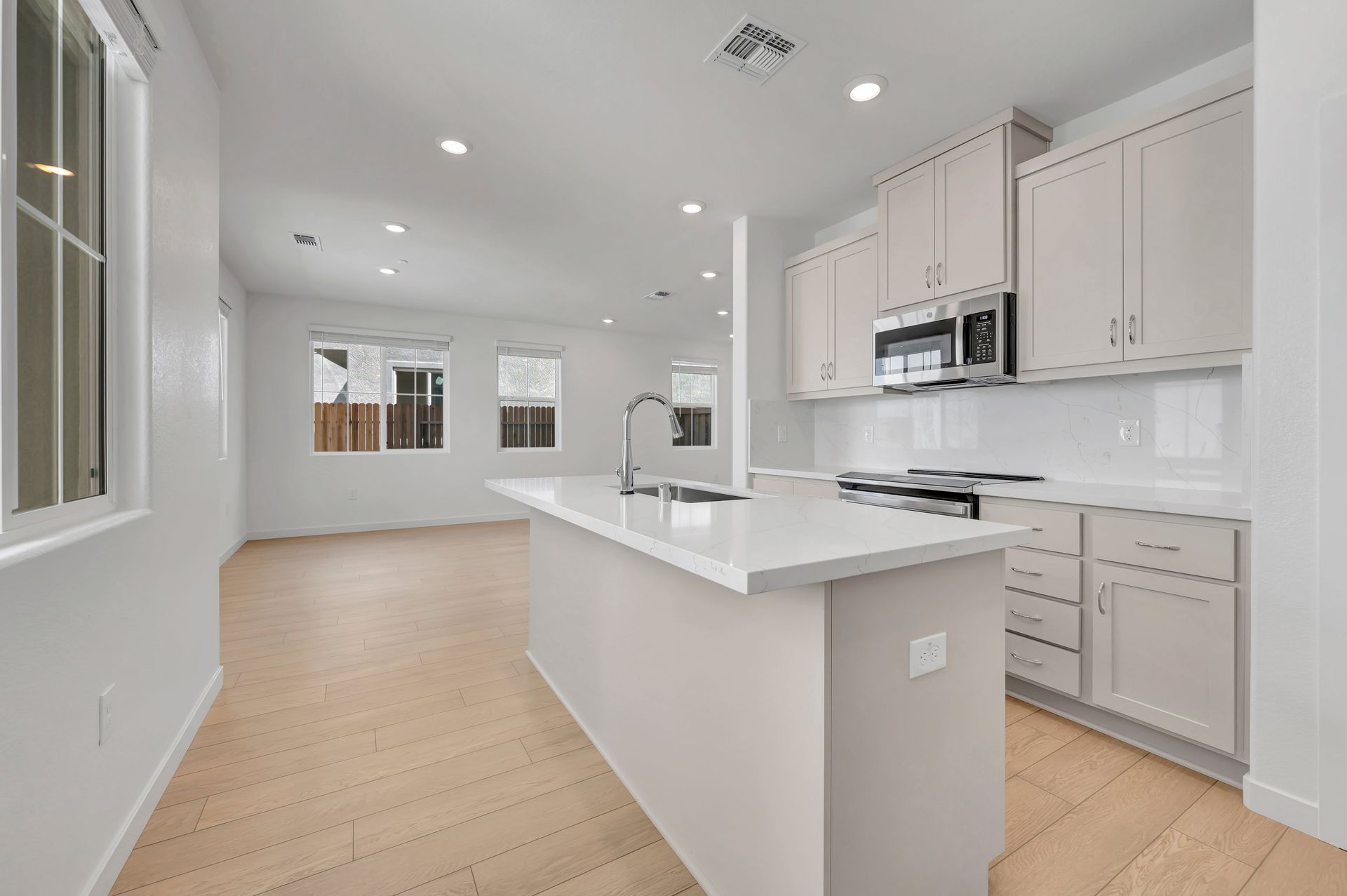 14545 Southpointe Drive #41