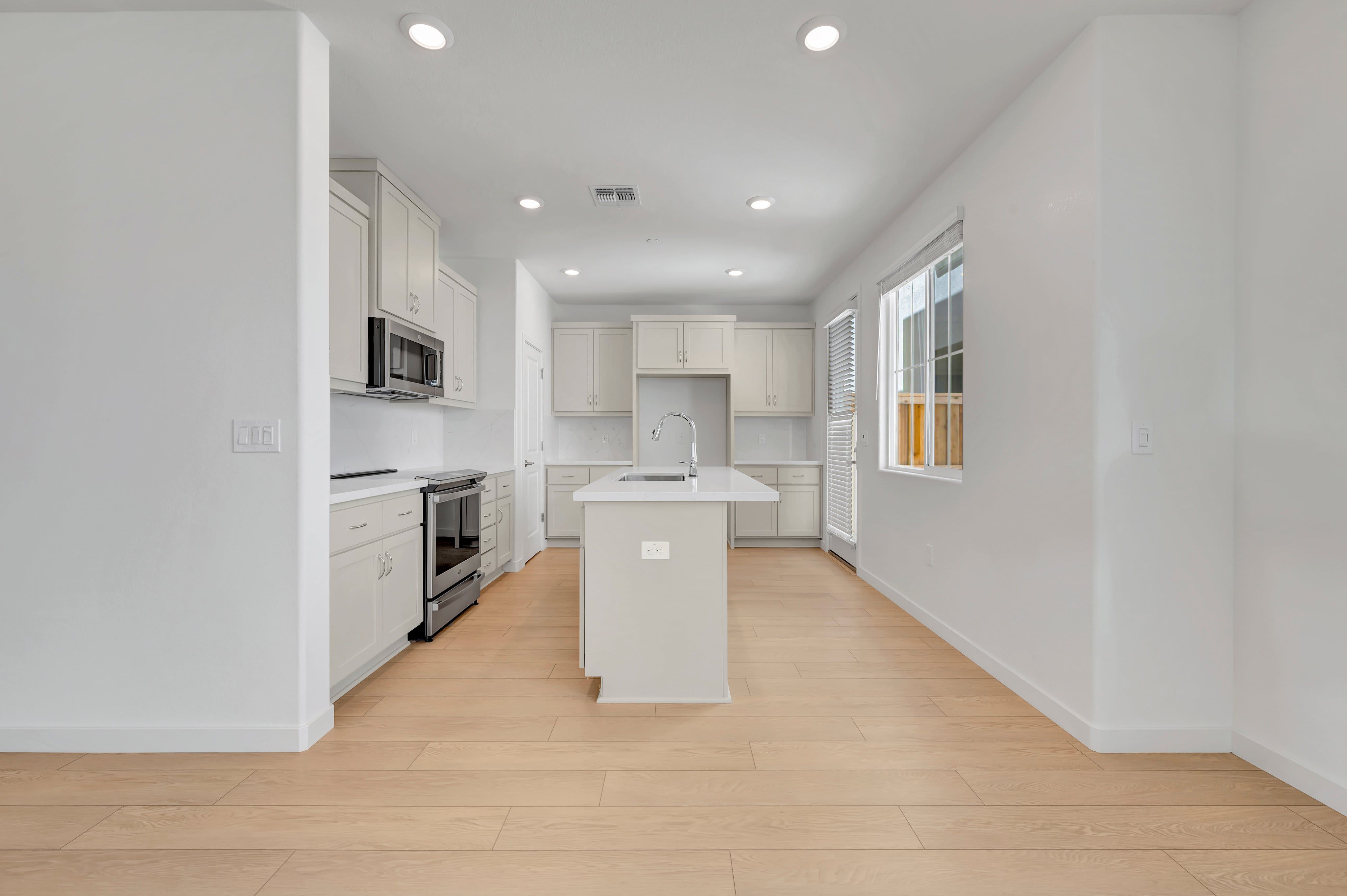 14545 Southpointe Drive #41