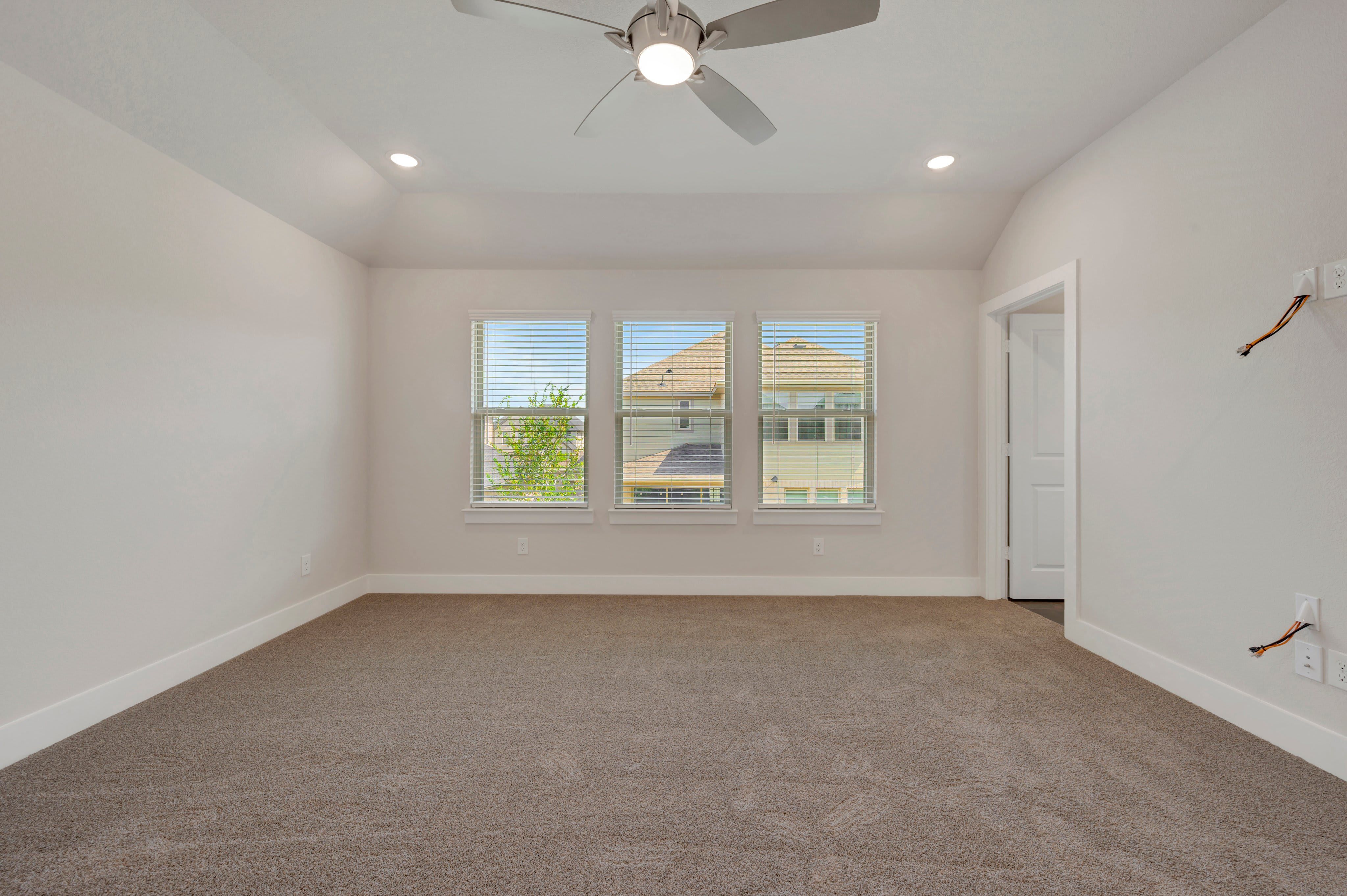 1113 Amaryllis Lane