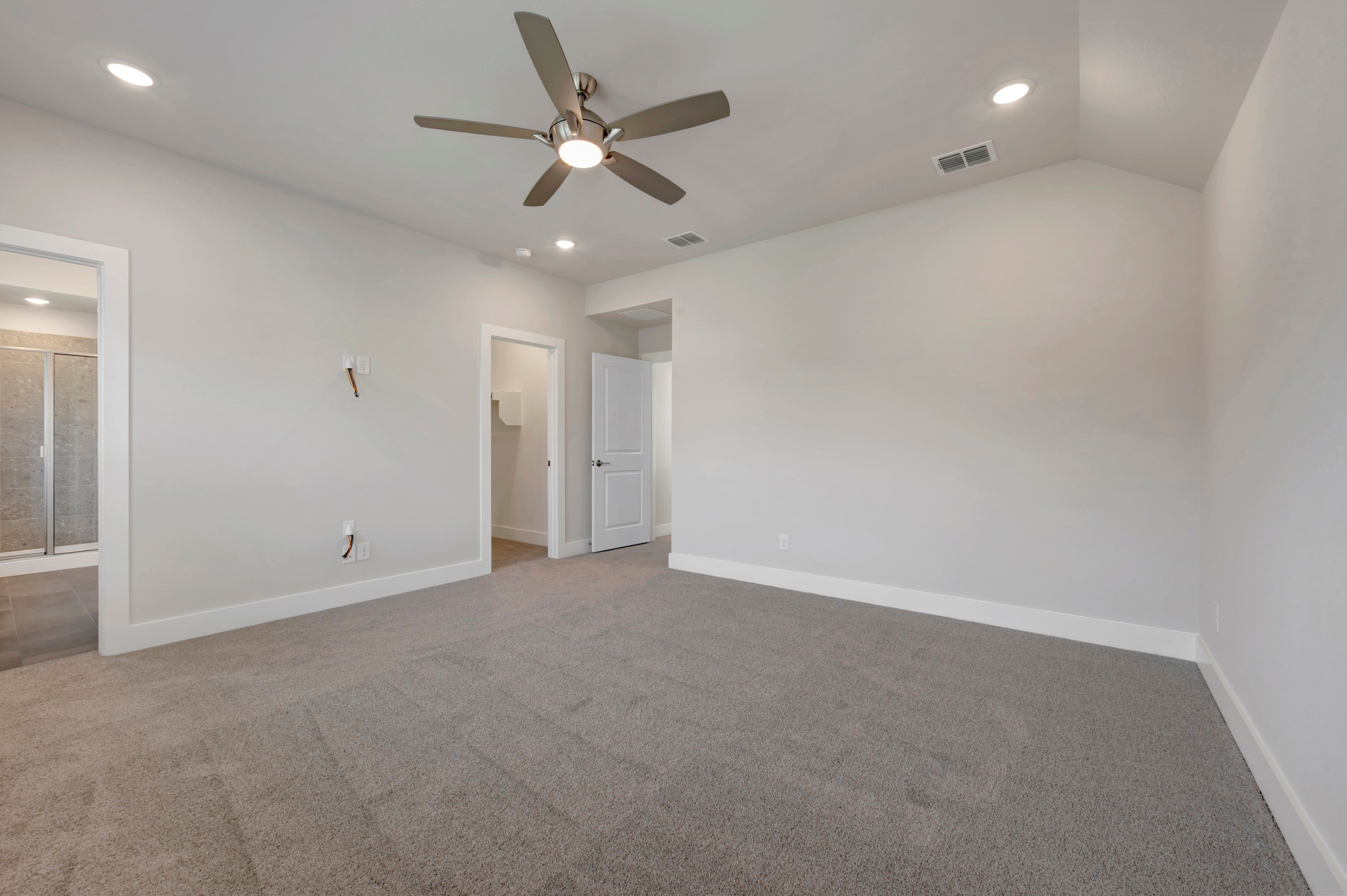 1113 Amaryllis Lane
